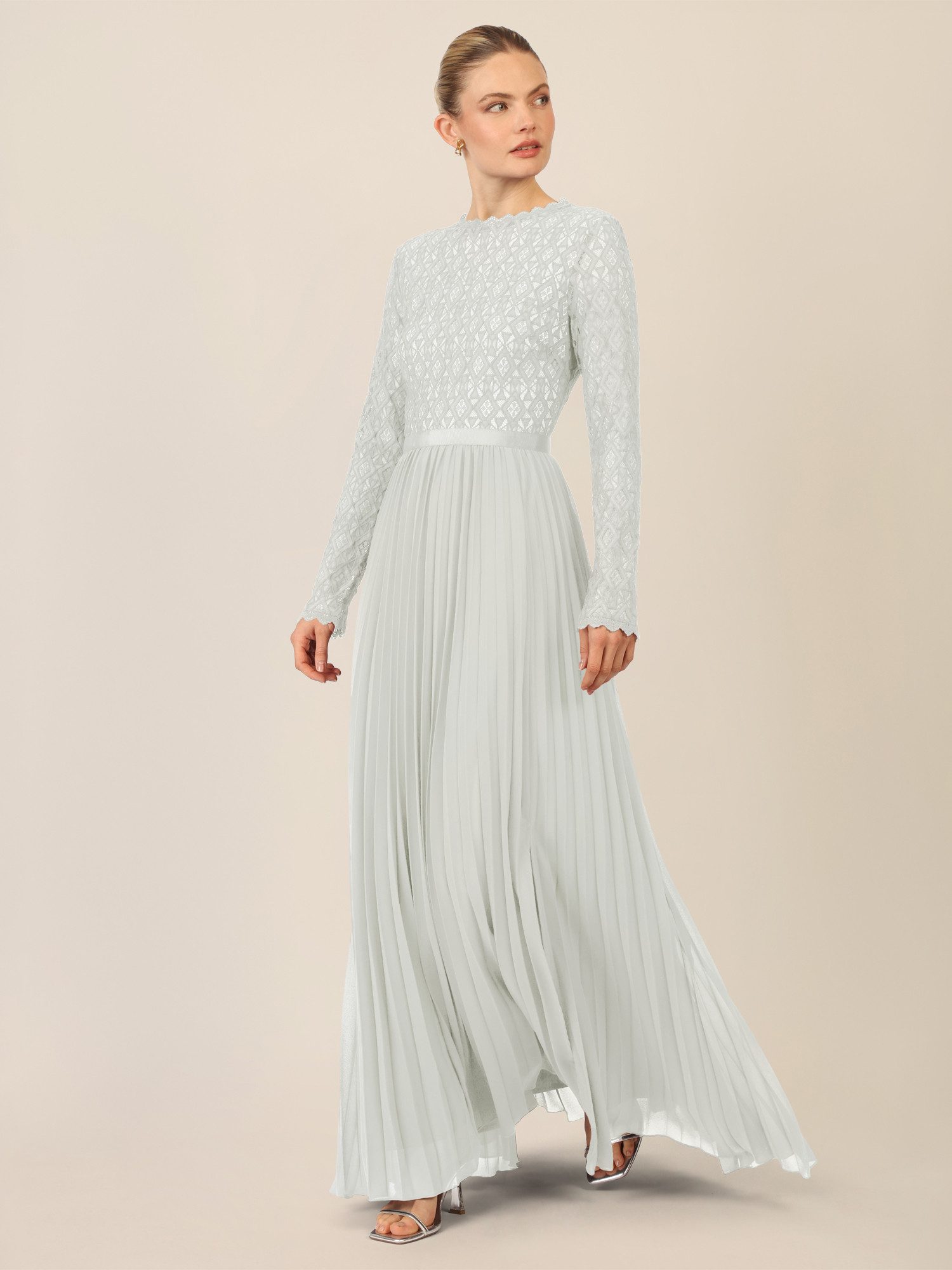 Apart Abendkleid mit Plisseerock günstig online kaufen