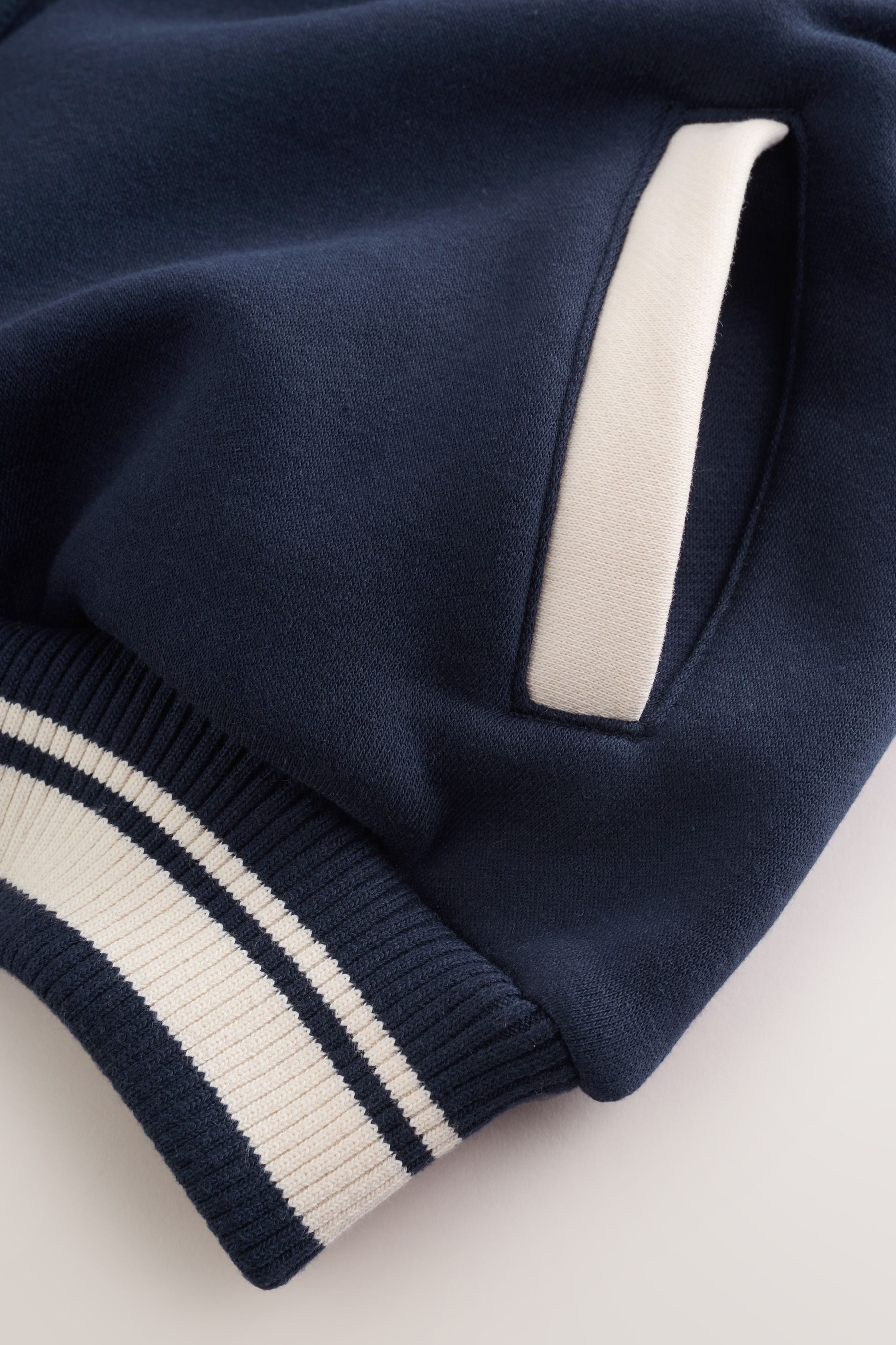 Next Collegejacke Bestickte Varsity-Jacke (1-St)