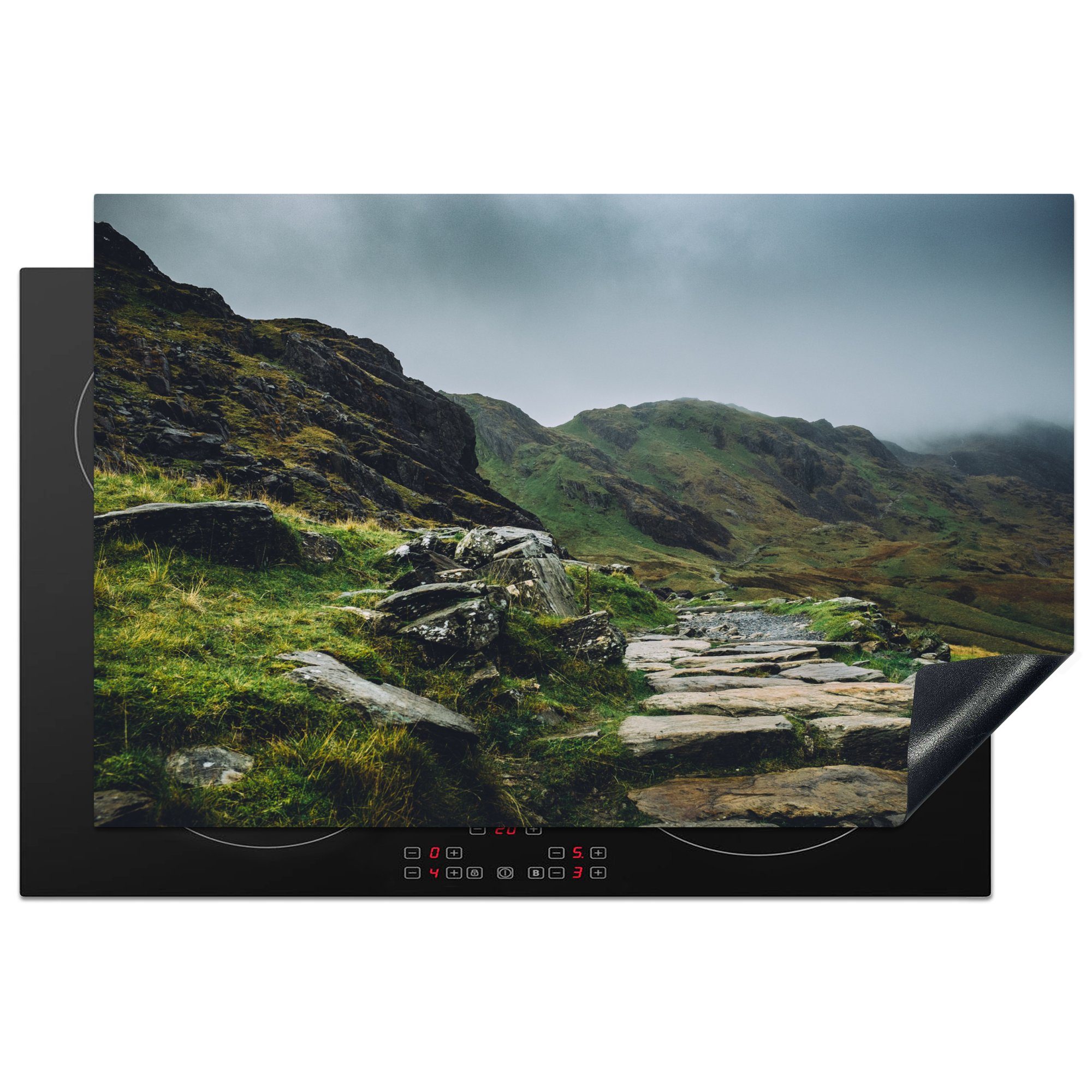 MuchoWow Herdblende-/Abdeckplatte Steinweg in Hügeln mit Wolken, Wales, UK, Vinyl, (1 tlg), 81x52 cm, Induktionskochfeld Schutz für die küche, Ceranfeldabdeckung