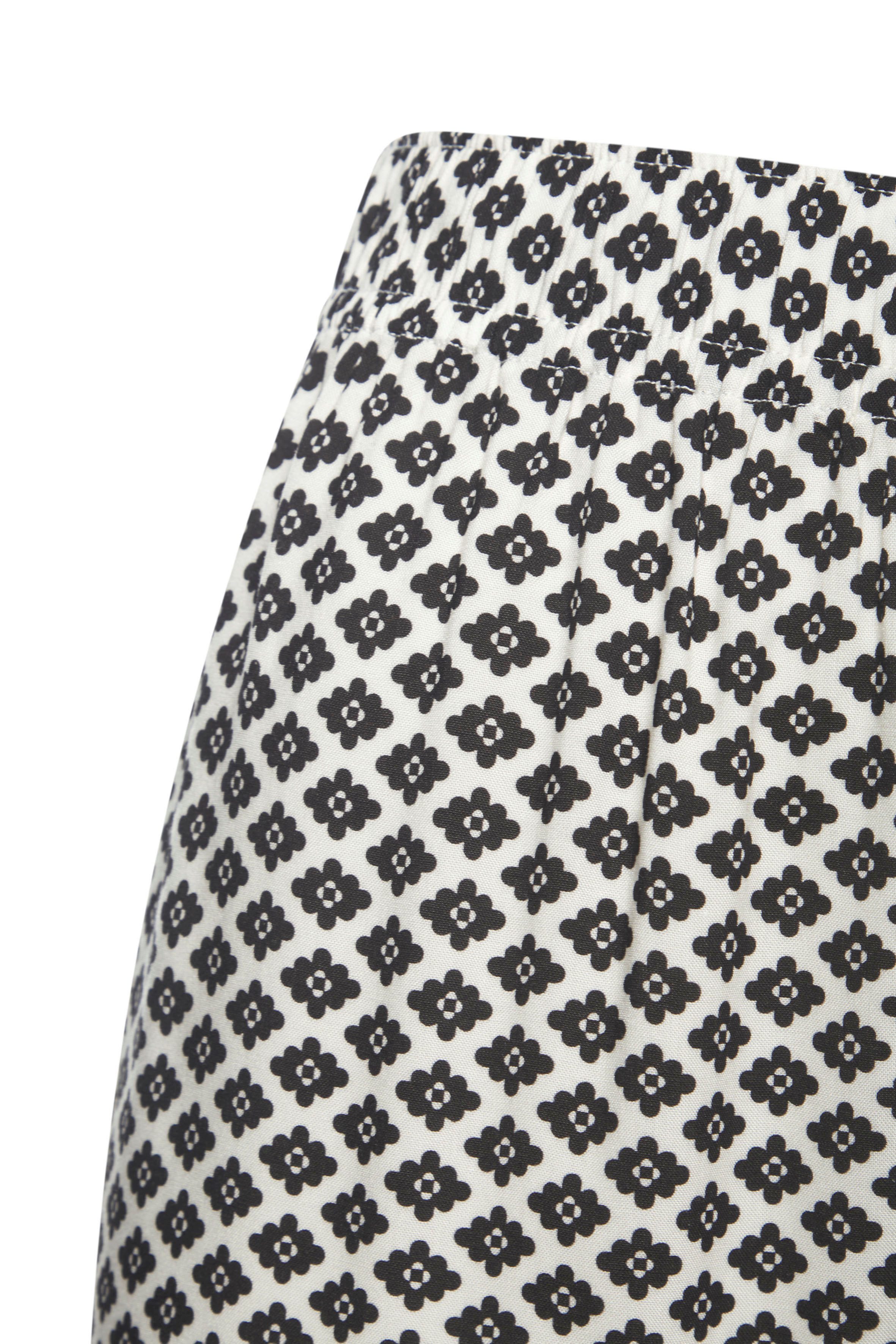 LASCANA Pyjamahose mit edlem Allover-Muster