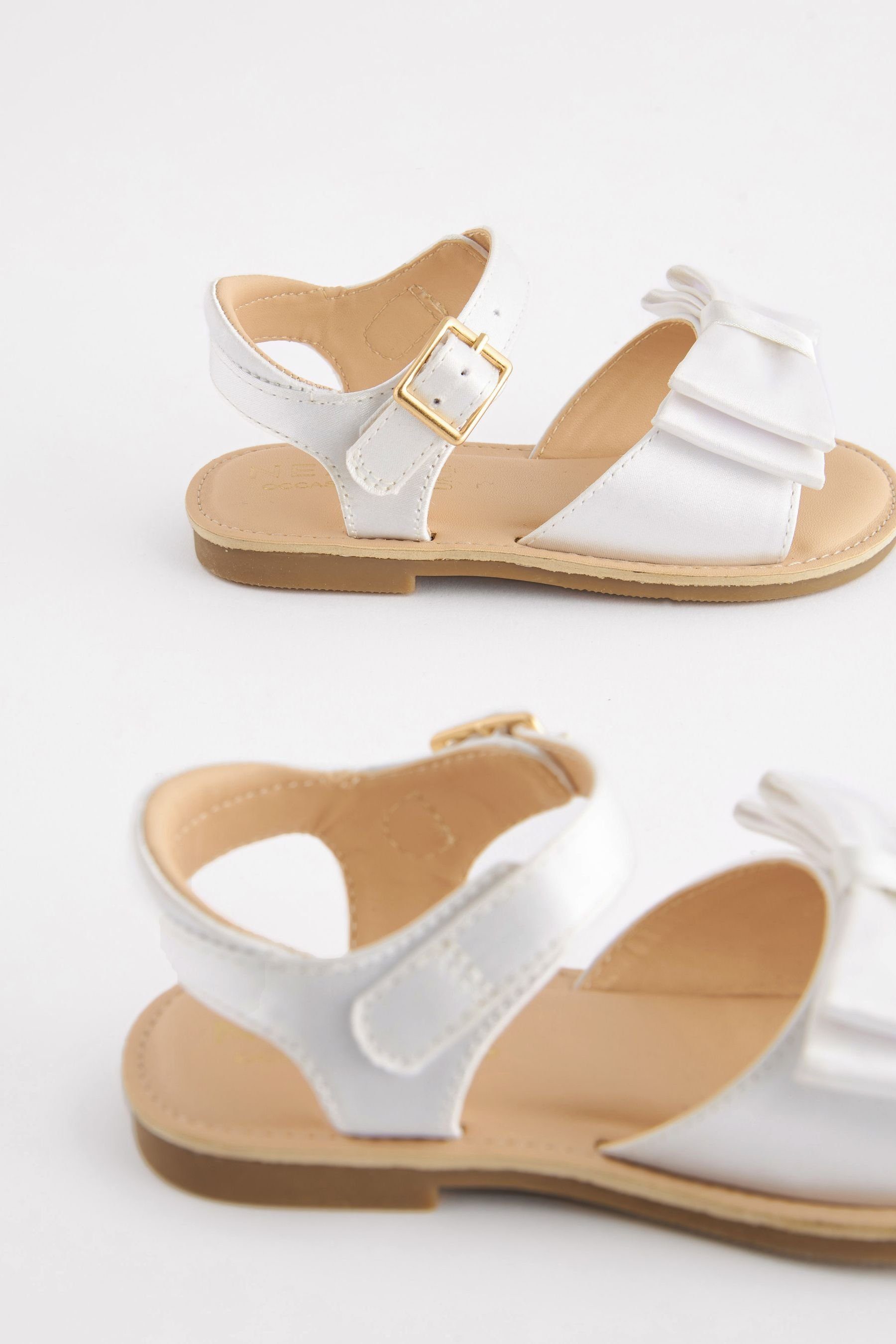 Next Brautjungfernsandalen Satin mit Schleife - günstig online kaufen