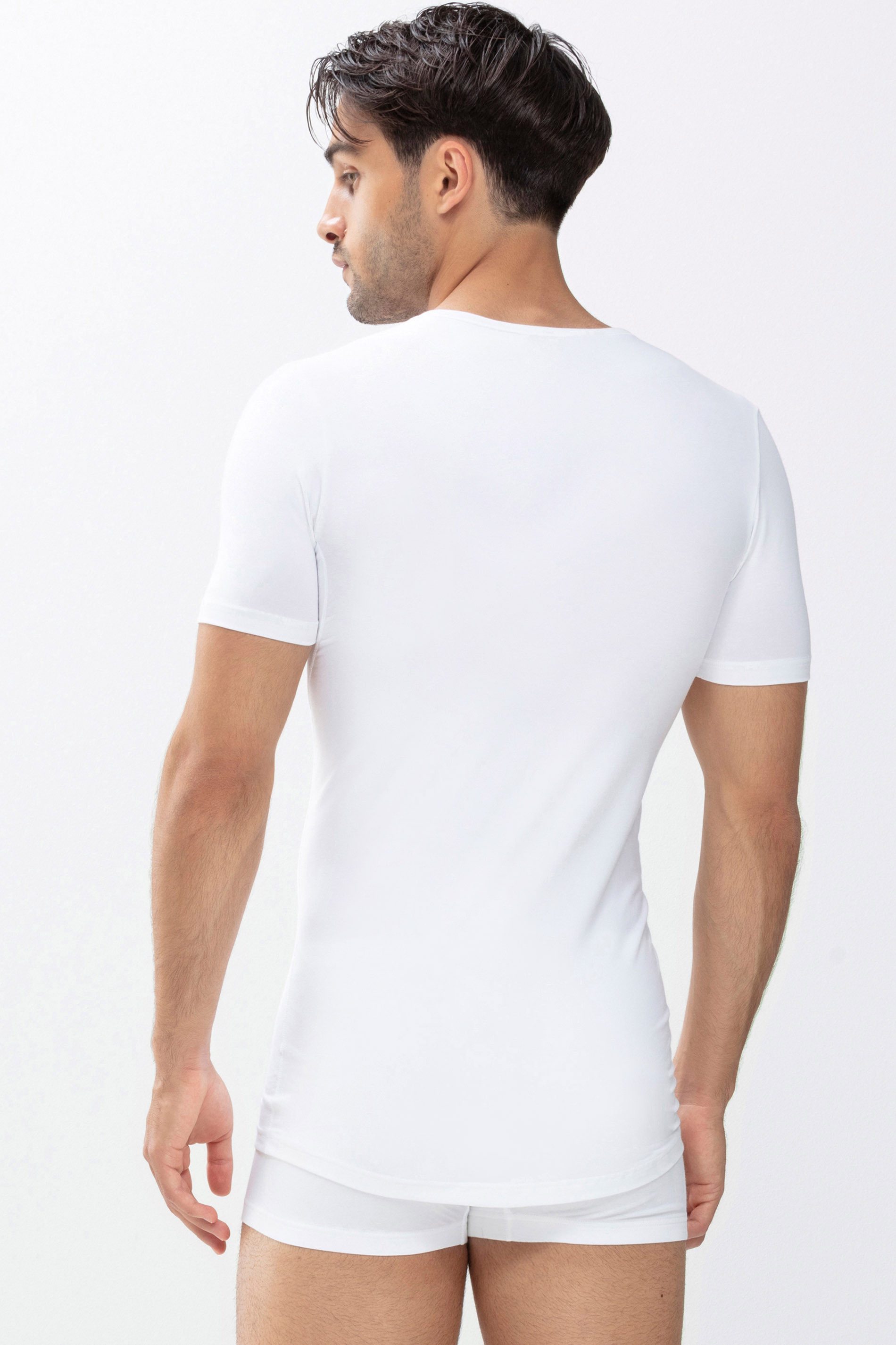 Mey Unterziehshirt Mey Herren Das Drunterhemd - V-Neck, Slim fit Ser (1-St) Das originale mey Drunterhemd - innovativ & hochfunktional