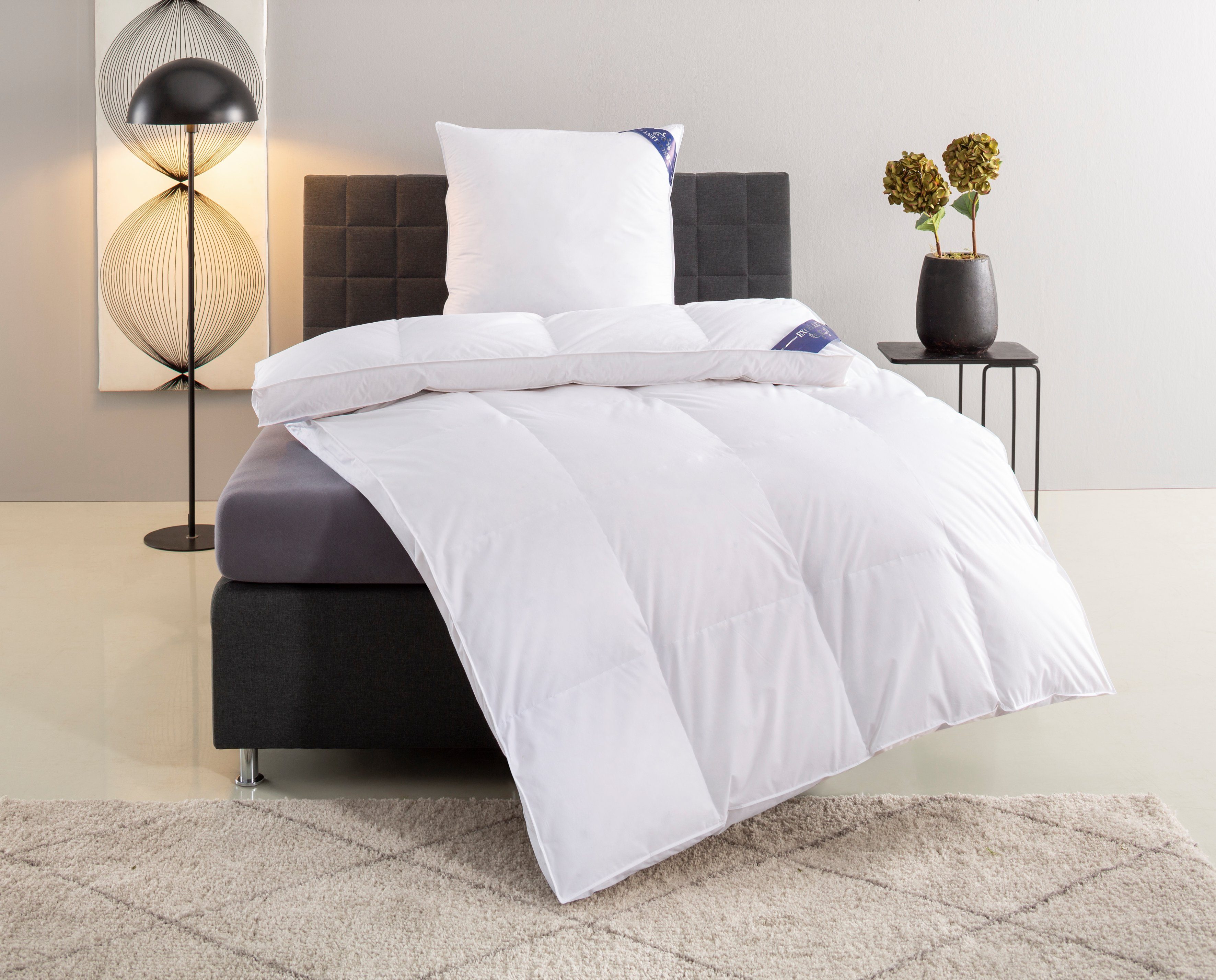 Excellent Daunenbettdecke + 3-Kammer-Kopfkissen Venedig, 2-tlg, günstig online kaufen