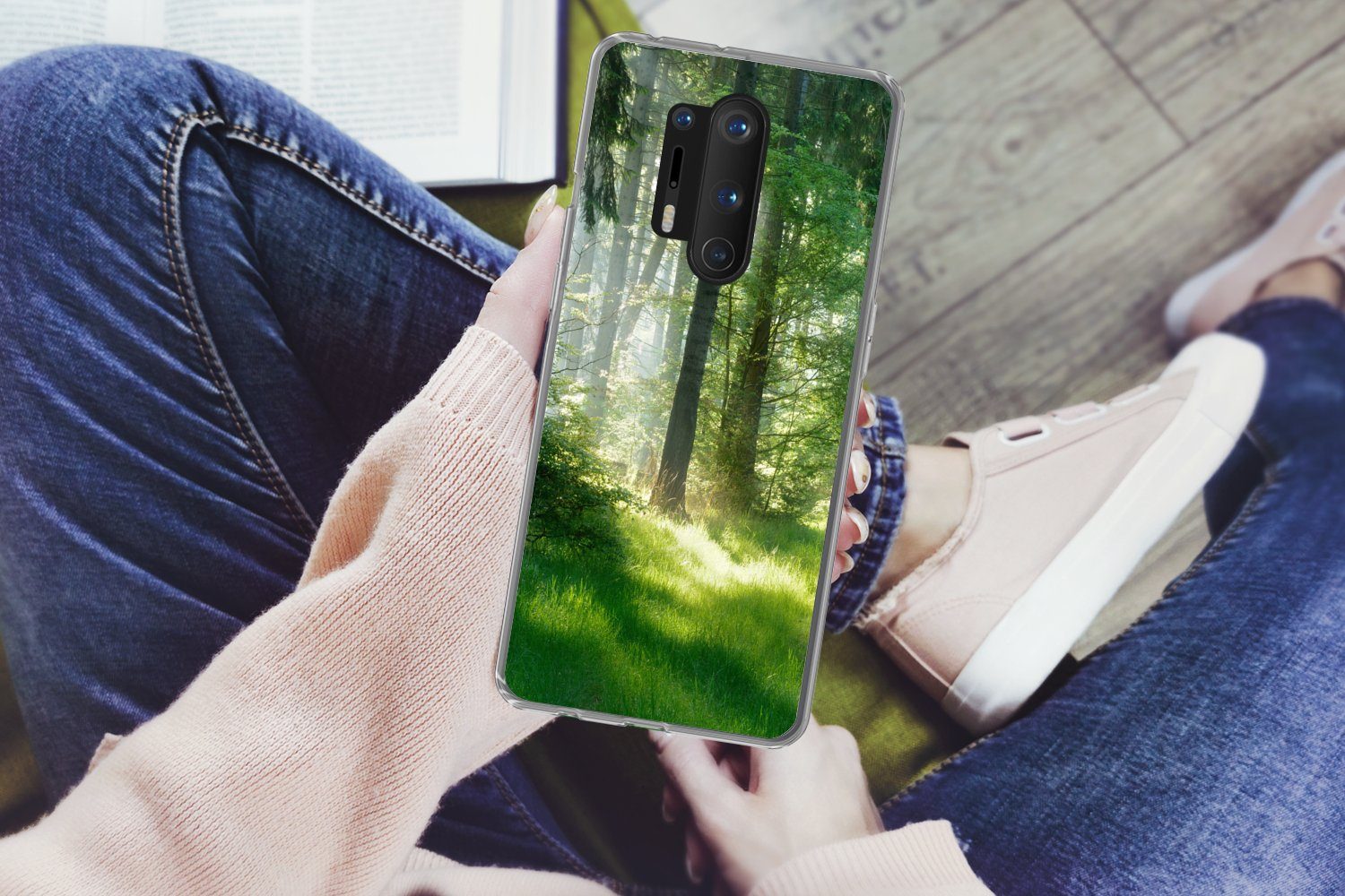 MuchoWow Handyhülle für OnePlus 8 Pro Natur - Bäume - Wald - Grün - Sonne - Gras - Pflanze, Phone Case, Silikon, Schutzhülle Dünn