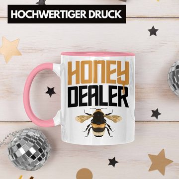 Trendation Tasse Trendation - Imker Geschenk Tasse Bienenzucht Kaffeetasse Geschenkideen Bienenzüchter Honig Dealer Bienen Zuebhör