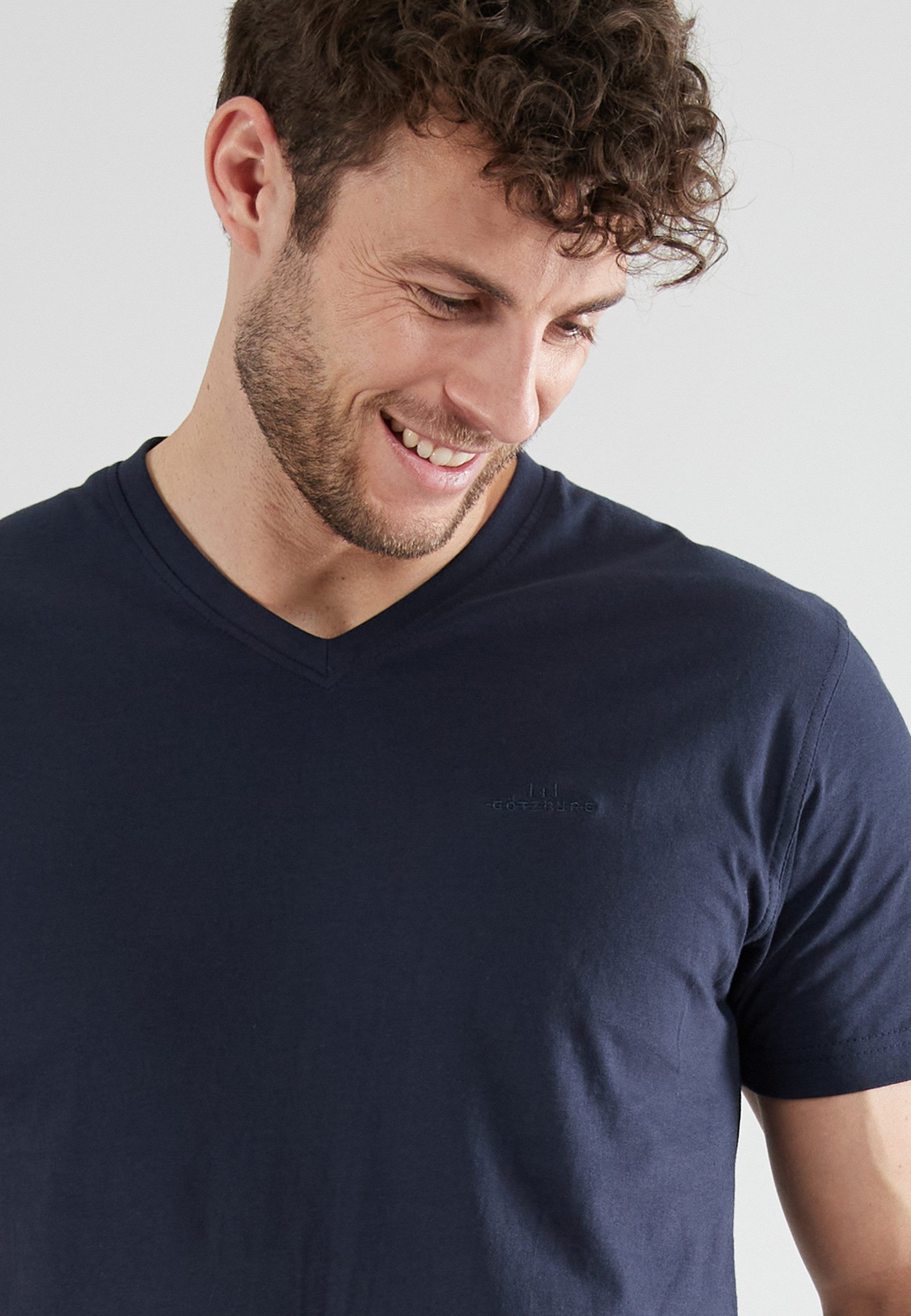 GÖTZBURG Pyjamaoberteil New York V-Ausschnitt, Kurzarm, hautfreundlich, bequem, locker, Baumwolle