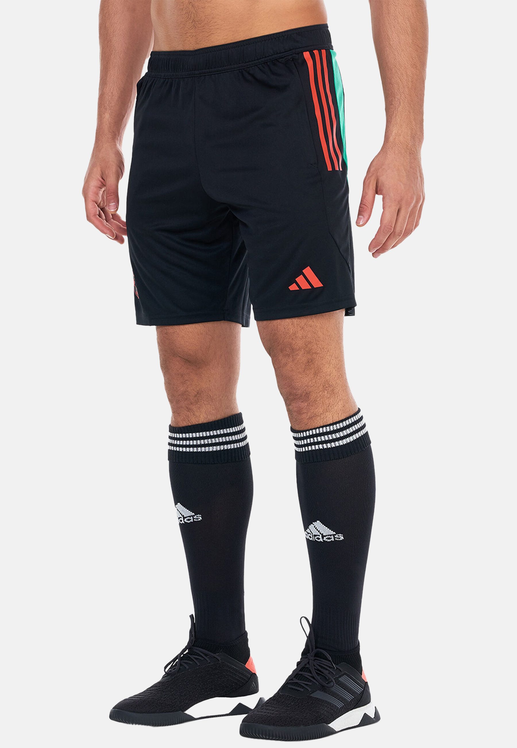 adidas Originals Shorts Mufc