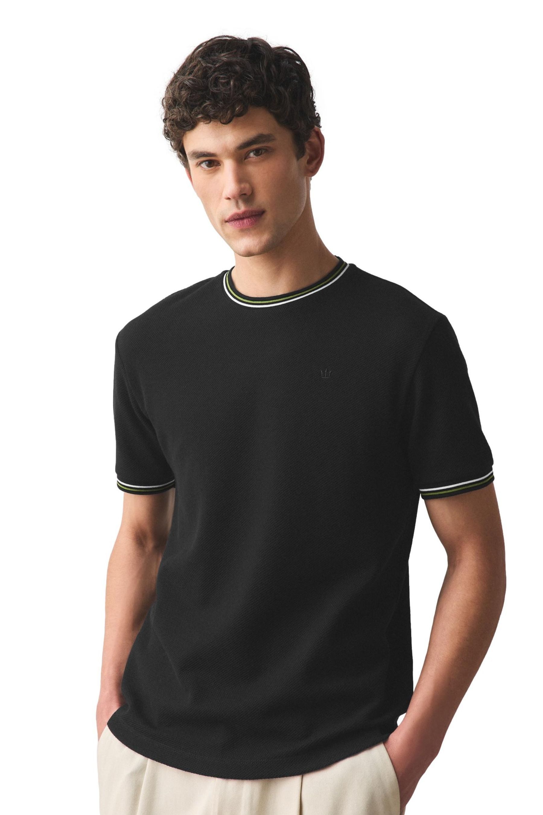 T-Shirt Slim Fit T-Shirt mit Randstreifen
