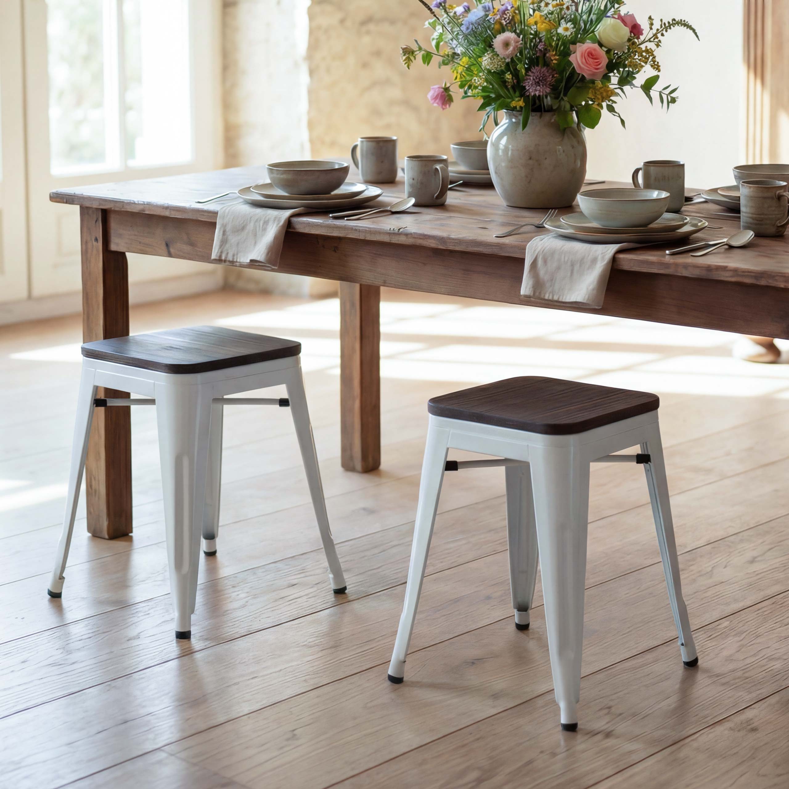 MCW Hocker MCW-A73-2-H, mit Holzsitzfläche, Maximale Belastbarkeit pro Stuhl: 120 kg