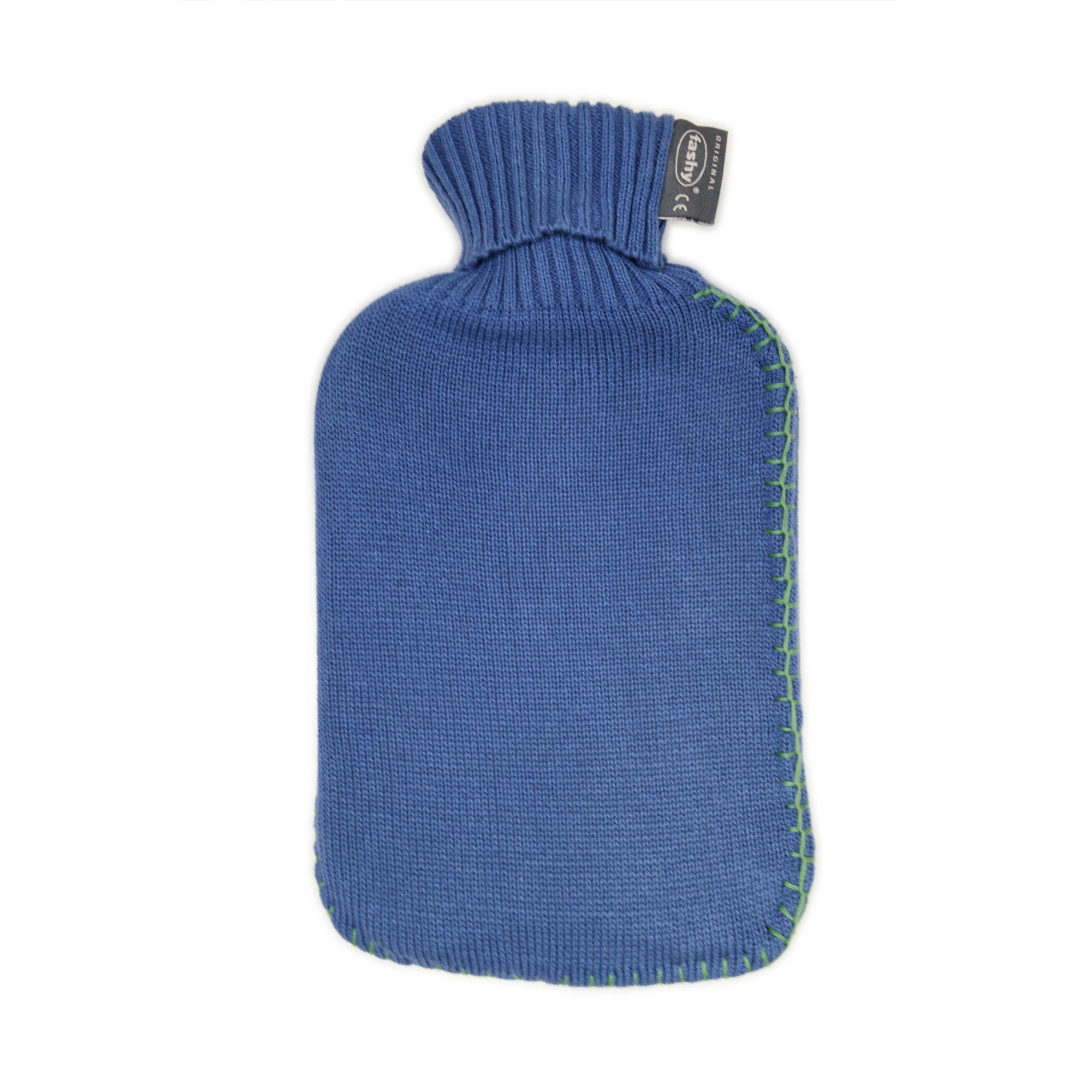 Fashy Wärmflasche Fashy Wärmflasche 2L mit Rollkragen-Strickbezug und Schlingennaht blau