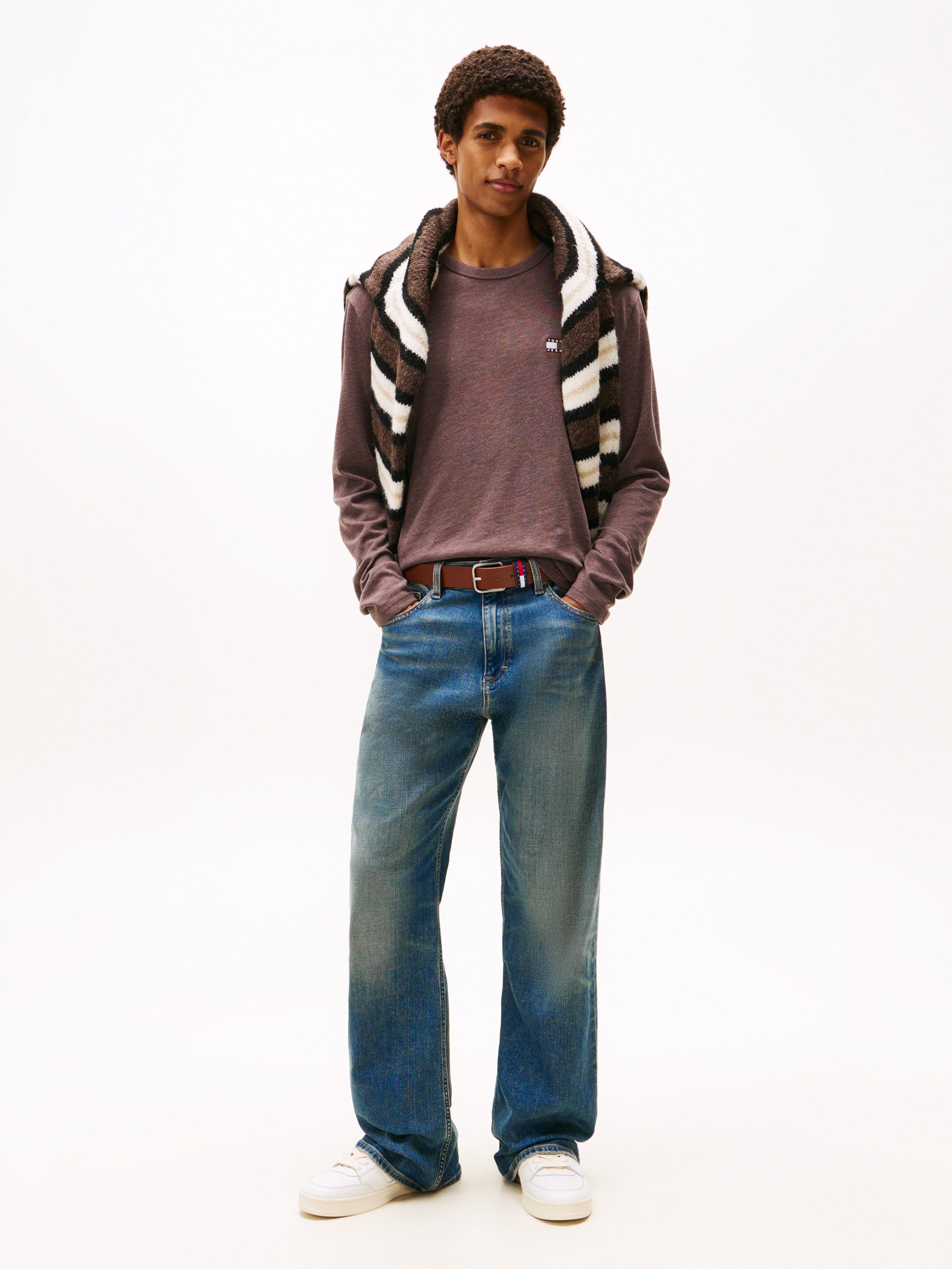 Tommy Jeans Langarmshirt TJM REG BADGE Jersey, Rundhals, meliert, regular fit