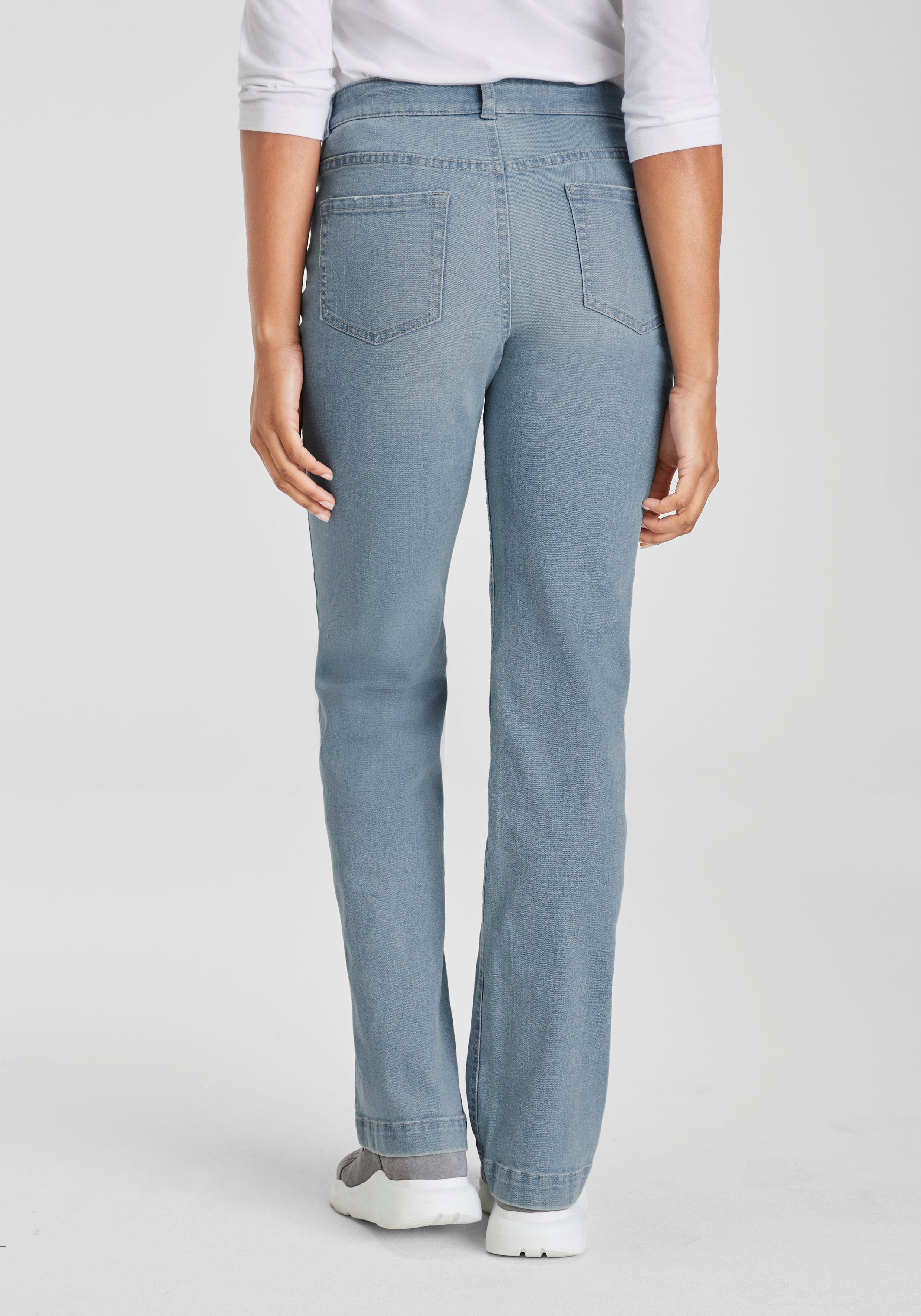 Arizona Gerade Jeans weite Beinform, Used-Look-Waschung, günstig online kaufen