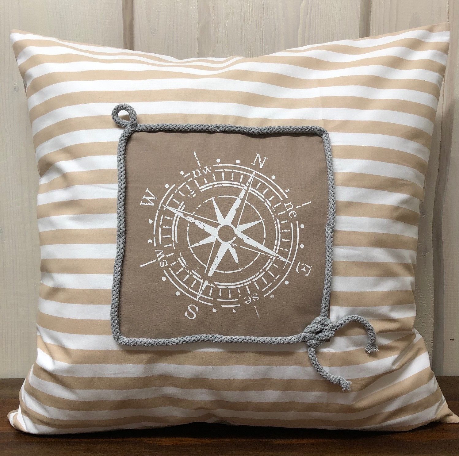 Ammerkind Dekokissen Maritime Kissenhülle, Landhausstil Kissenbezug * Kompass * beige/weiß, 100% Handarbeit