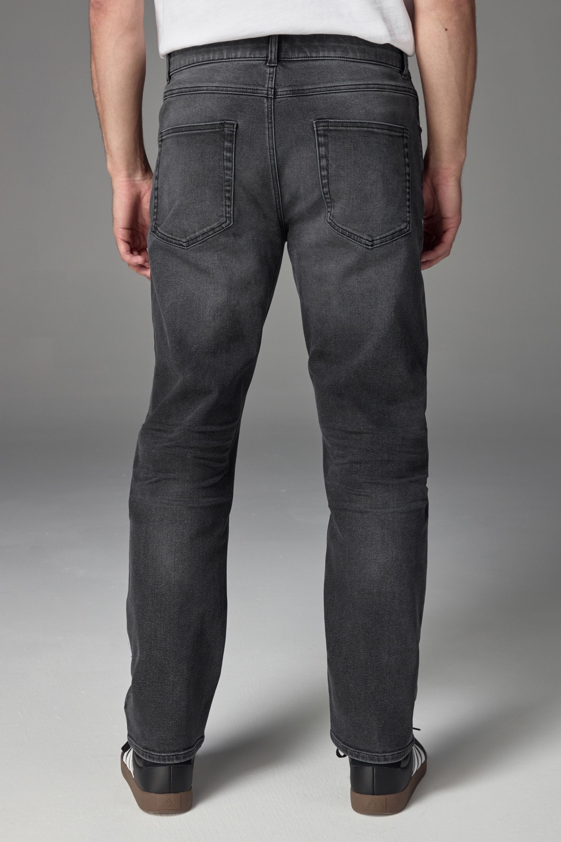 Next Straight-Jeans Straight-Fit Stretch-Jeans mit Gürtel (1-tlg) günstig online kaufen