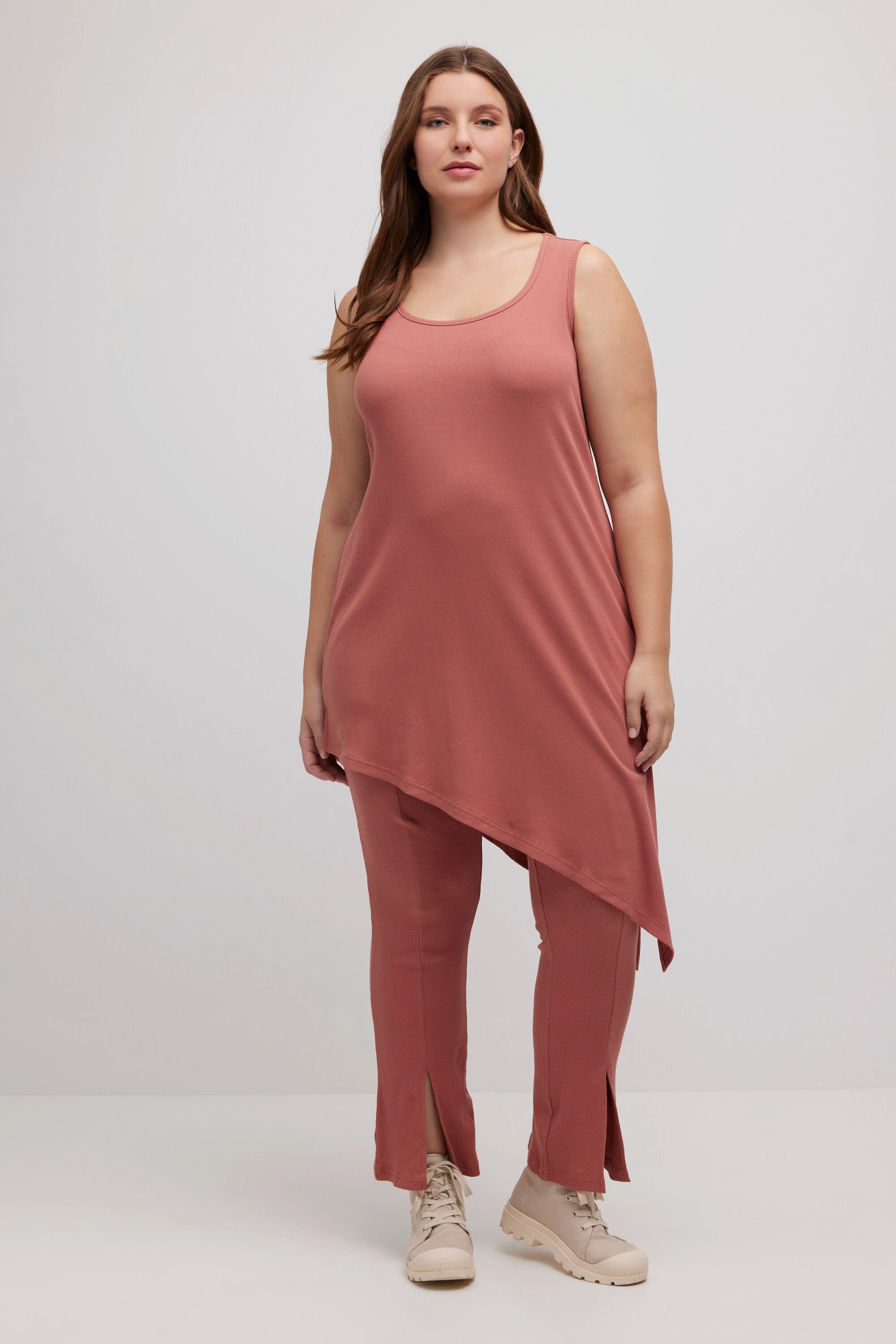 Ulla Popken Longtop Ripptop Zipfelsaum Rundhals ärmellos Biobaumwolle