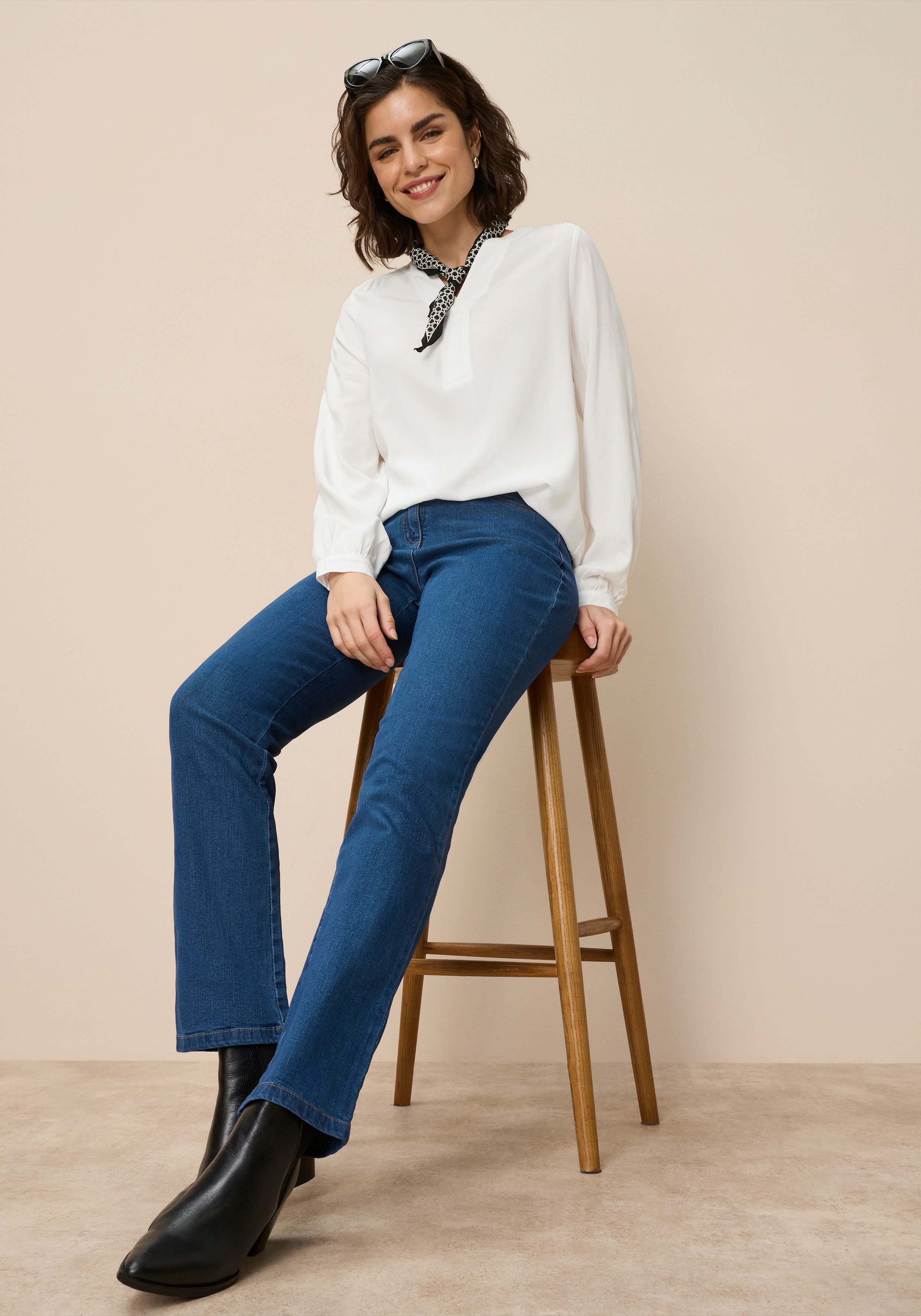 Arizona Gerade Jeans Annett bequeme Passform, 5-Pocket-Style, hohe Taille – Bild 4 von 5
