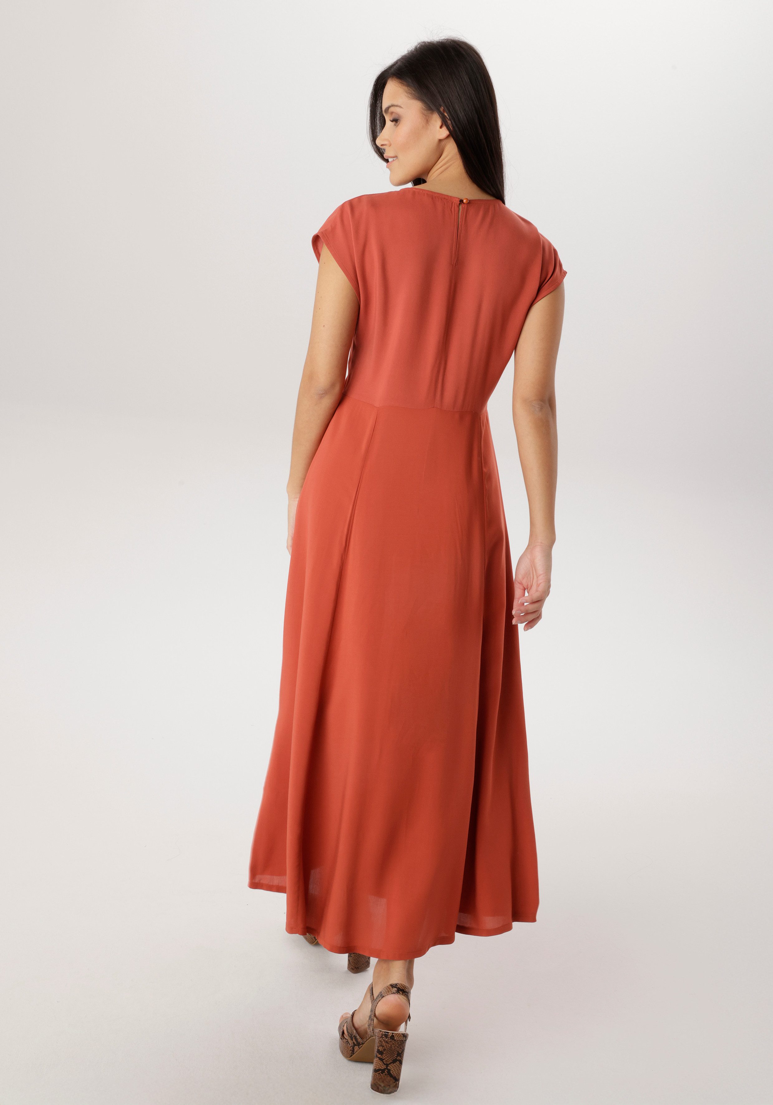 Aniston SELECTED Maxikleid mit gebogener Unterbrustnaht im Empire-Stil - NEUE KOLLEKTION