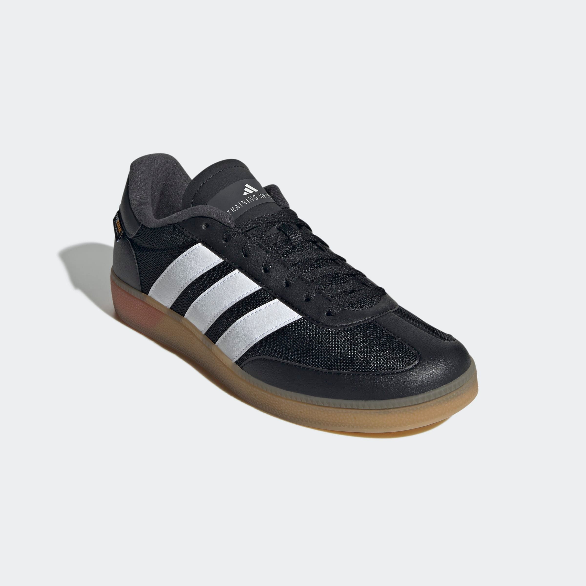 adidas Performance SPEZIAL Trainingsschuh besonders geeignet für Gym und Fitnessstudio