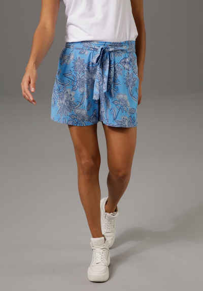 Aniston CASUAL Shorts mit unterschiedlichen Drucken