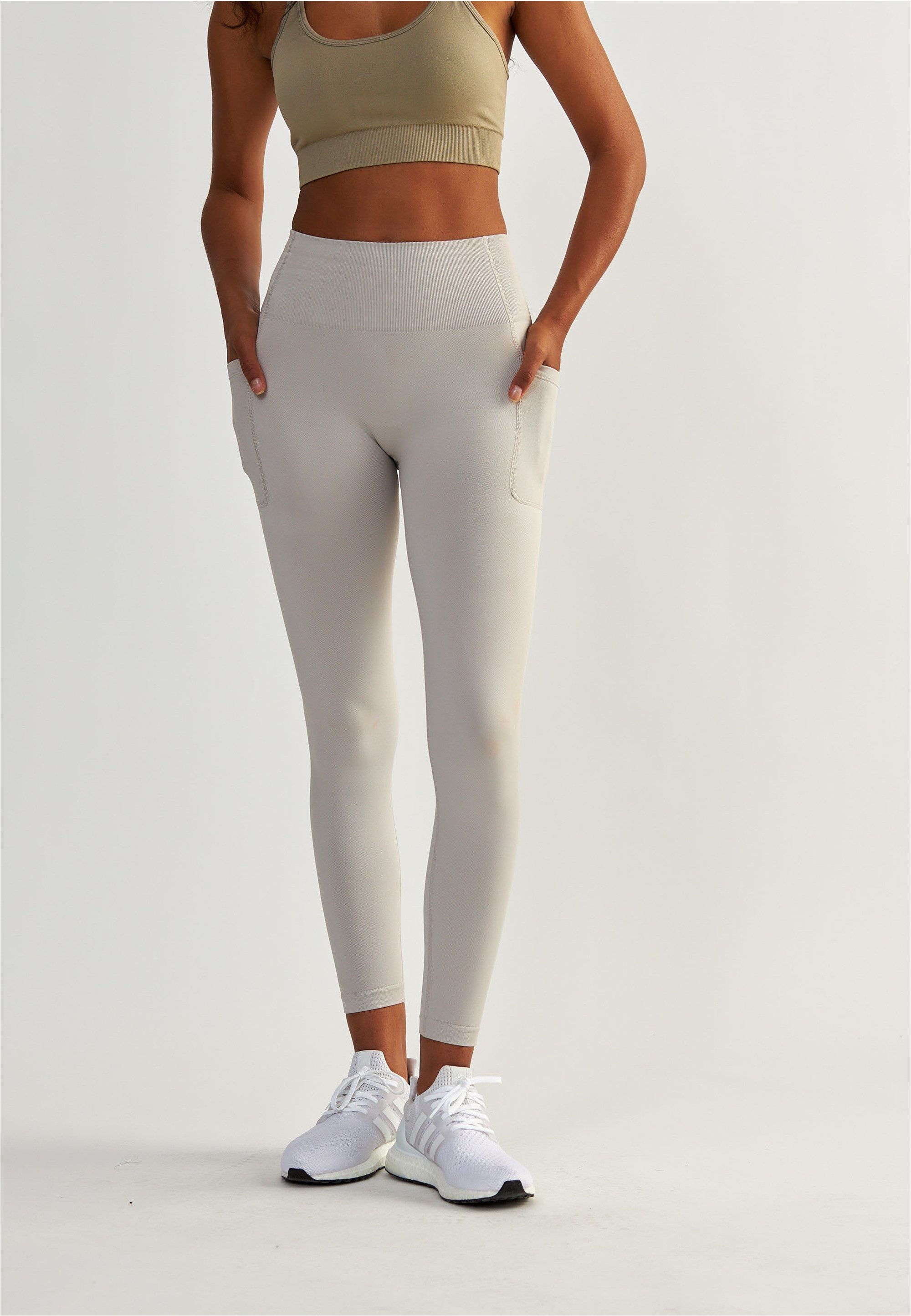 BeShaped Trainingstights Lift Me Up (1-tlg) mit atmungsaktiver Eigenschaft