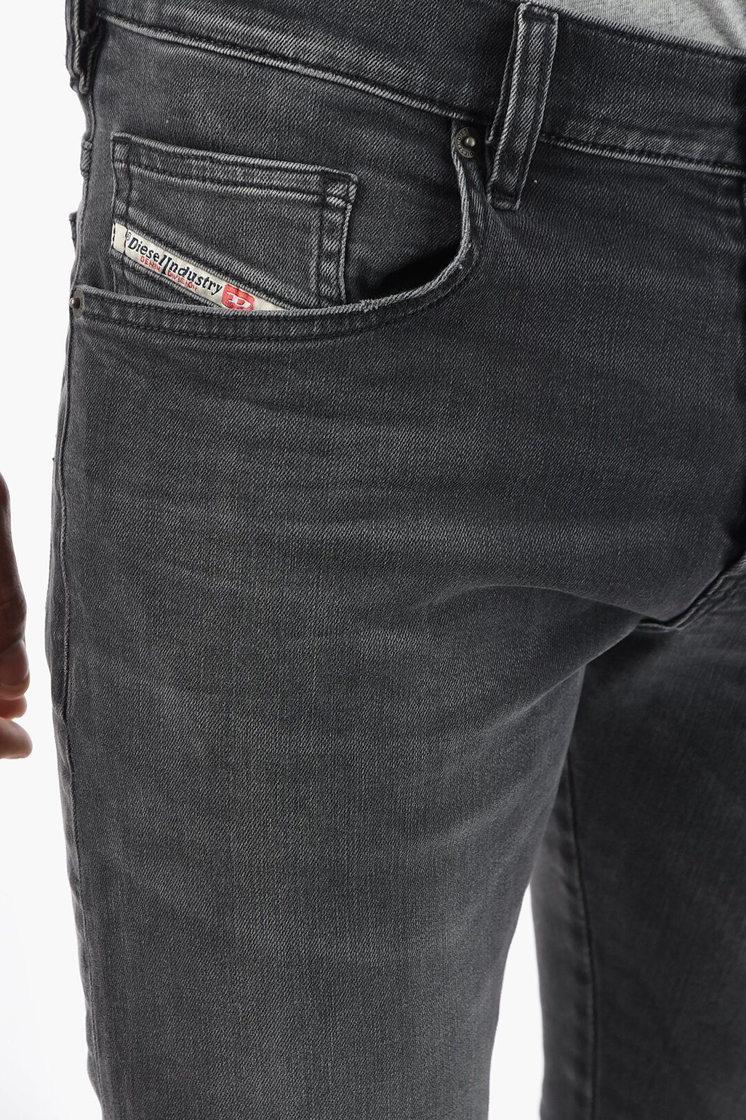 Diesel Tapered-fit-Jeans Diesel Herren Anteil 5-Pocket-Style, 0GDAG Stretch mit Jeans D-Yonnox
