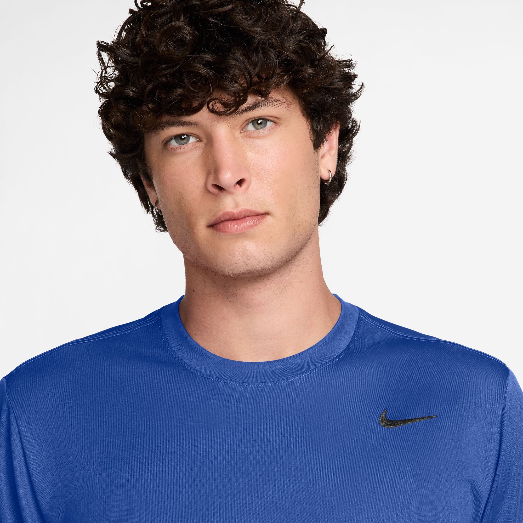 Nike T-Shirt M NK DF TEE STD FLEX sportlicher Schnitt, für Sportmode und Streetwear