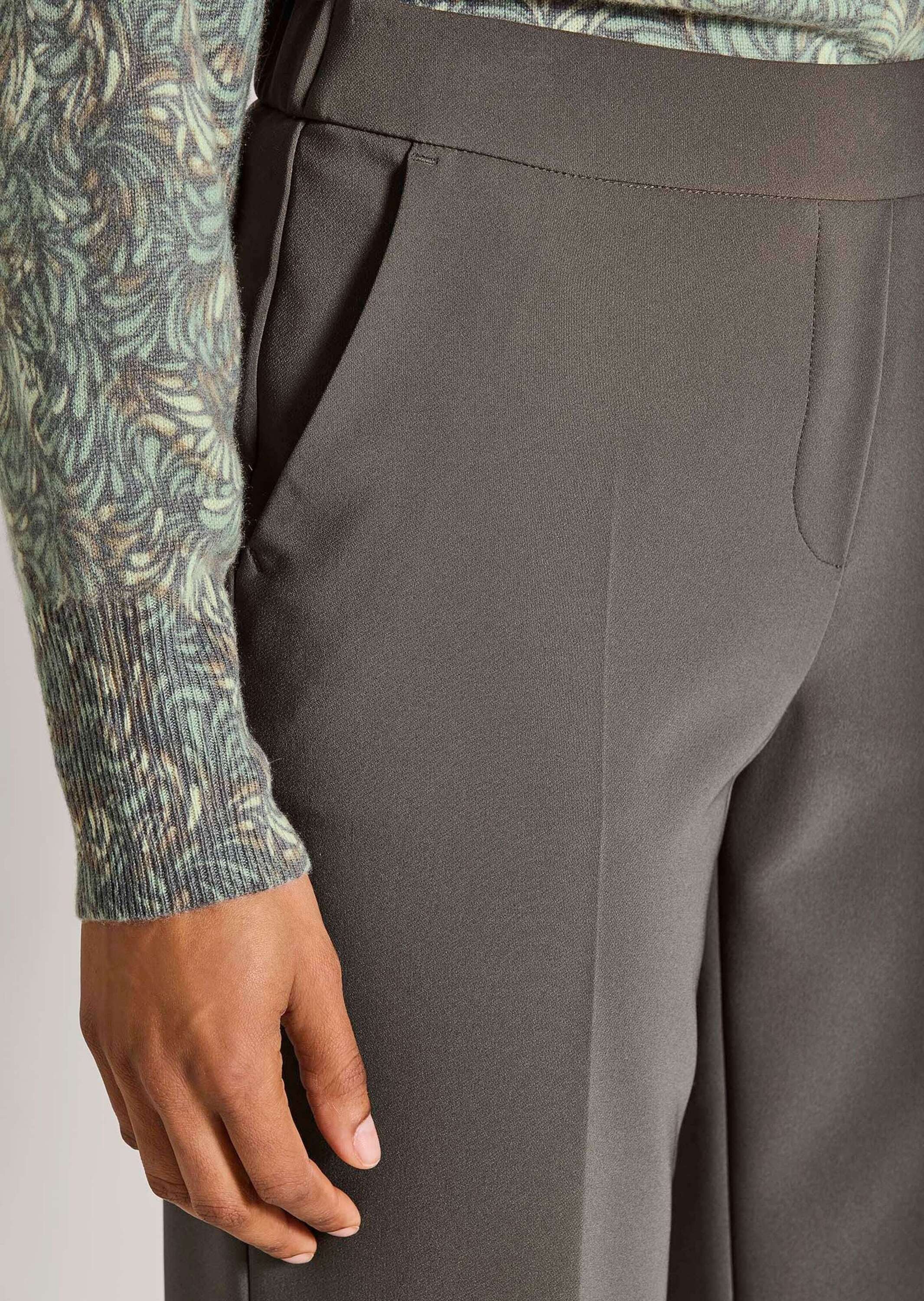 MADELEINE Stoffhose Elegante Damenhose mit Bügelfalten Weite Hose mit bequemem Schlupfbund, elastisch und modern