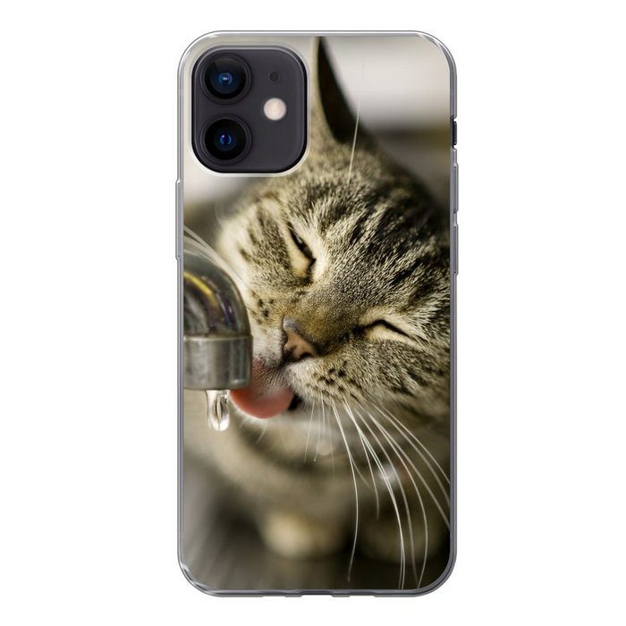 MuchoWow Handyhülle Katze - Wasserhahn - Getränk Handyhülle Apple iPhone 12 Smartphone-Bumper Print Handy