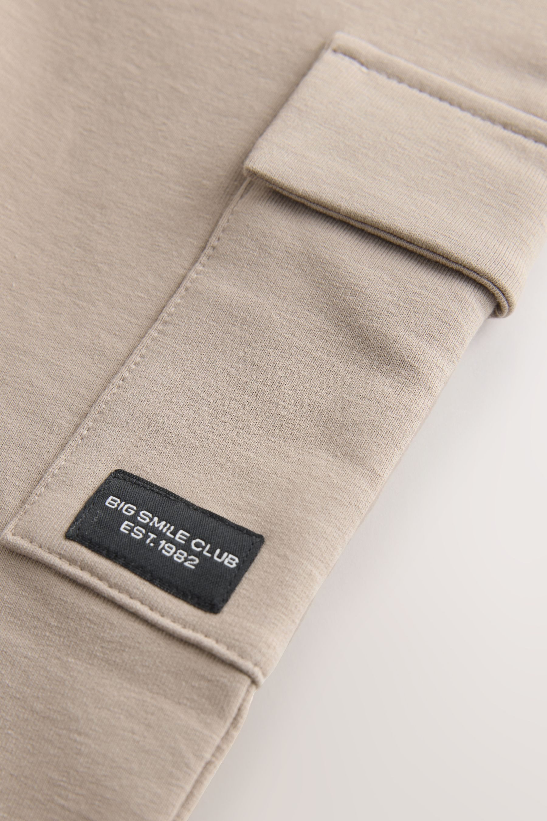 Next Jogginghose Skinny Fit Jogginghose im Utility-Stil (1-tlg)