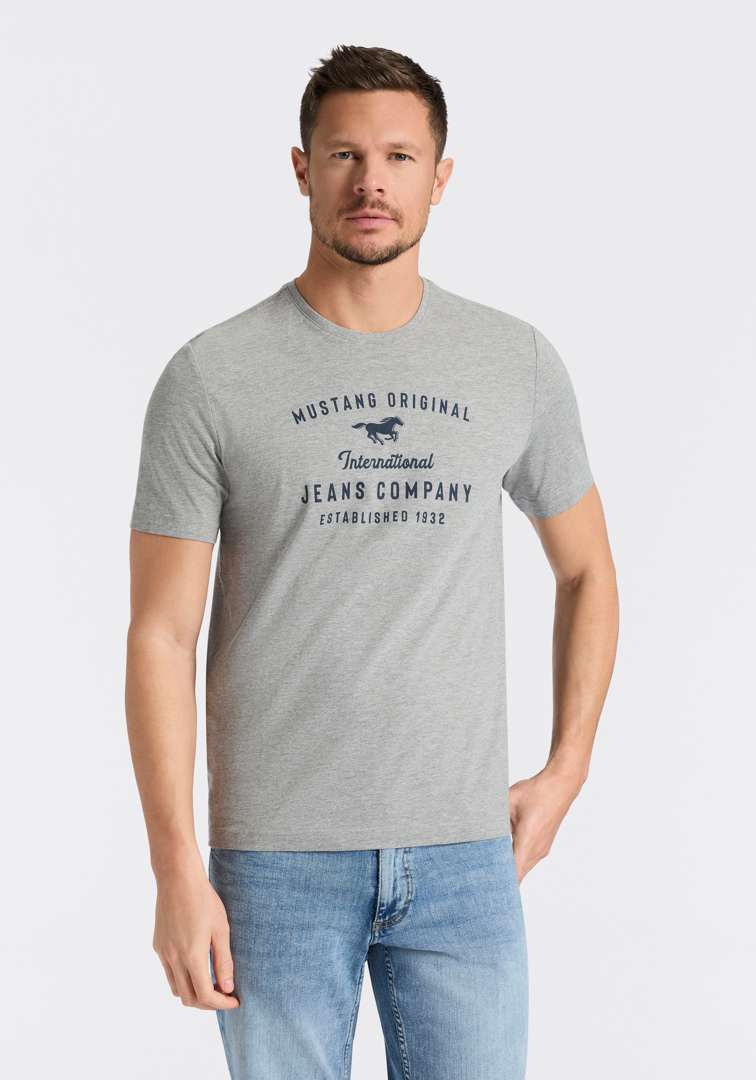 MUSTANG Rundhalsshirt Alex Logoprint uni normale Passform, Kurzarm-Design