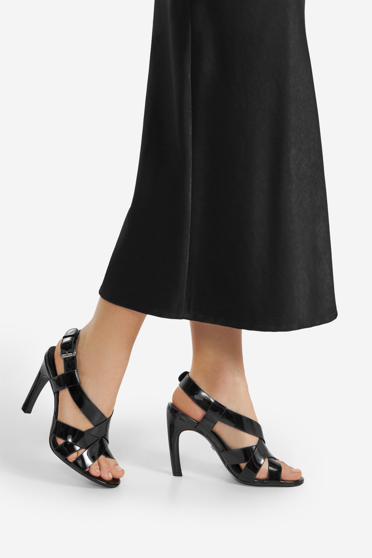 GINO ROSSI Gino Rossi AMEY‑V1883‑05 – Elegante Damen-Sandaletten aus Lackleder Sandale Lackleder, elegant, hoher Absatz