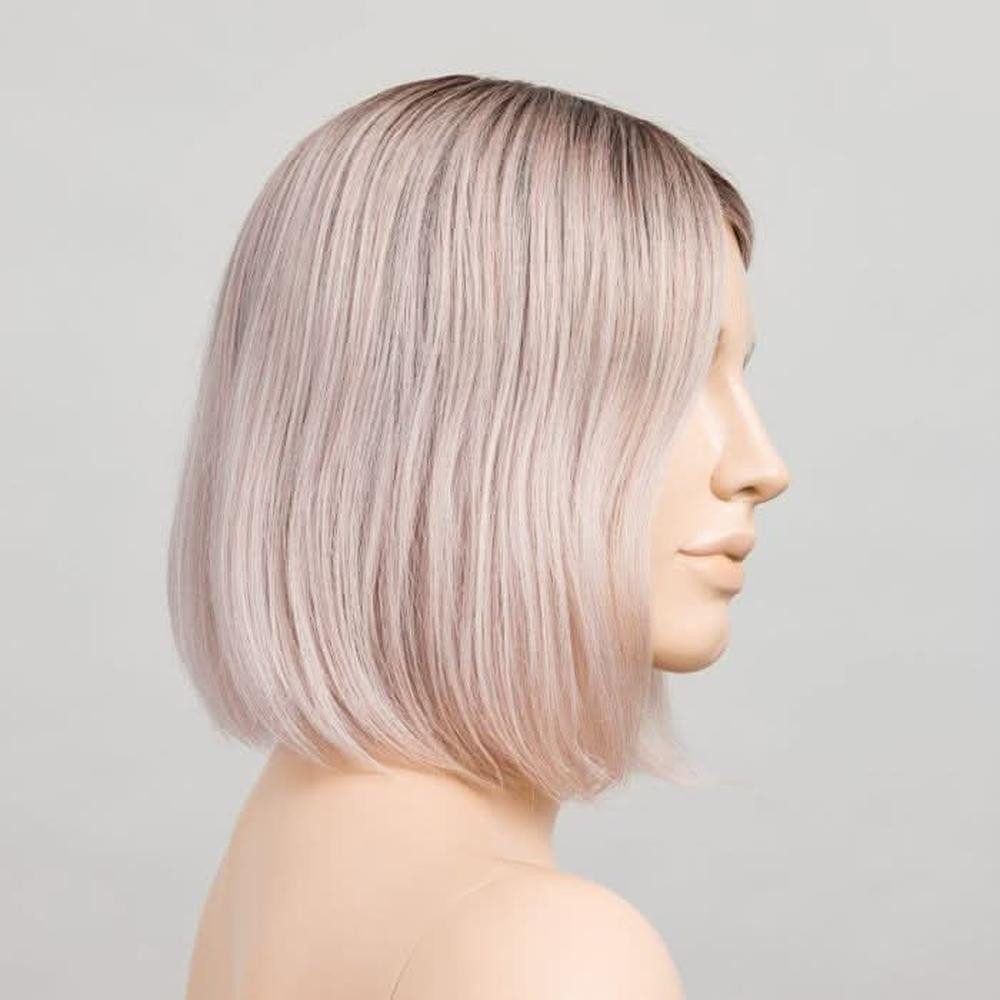 Ellen Wille Kunsthaarperücke Ellen Wille Vivi Mono Part, Kinnnaher Bob mit natürlichem Filmansatz und hitzeresistenter Faser.