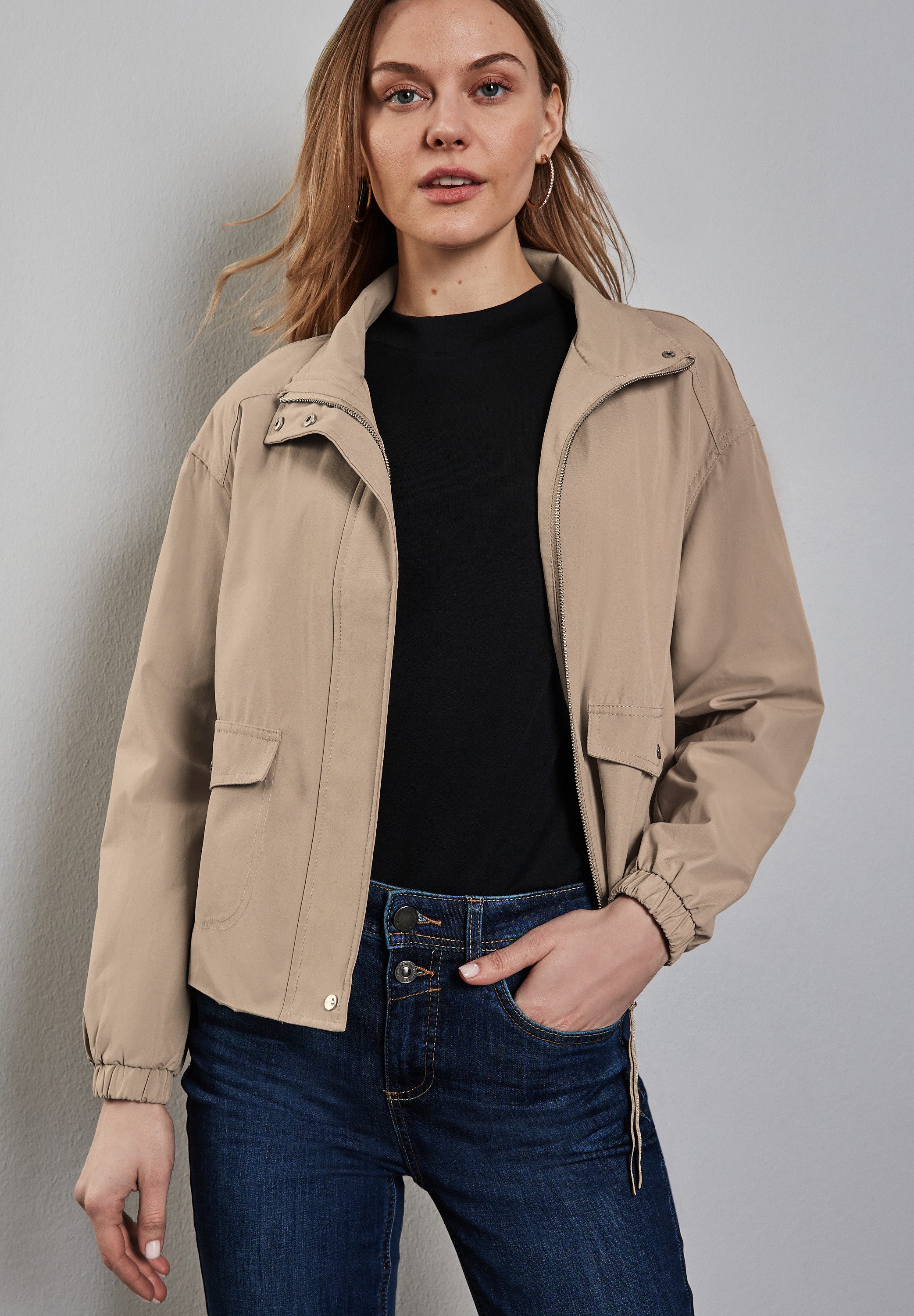 STREET ONE Kurzjacke aus softem Materialmix