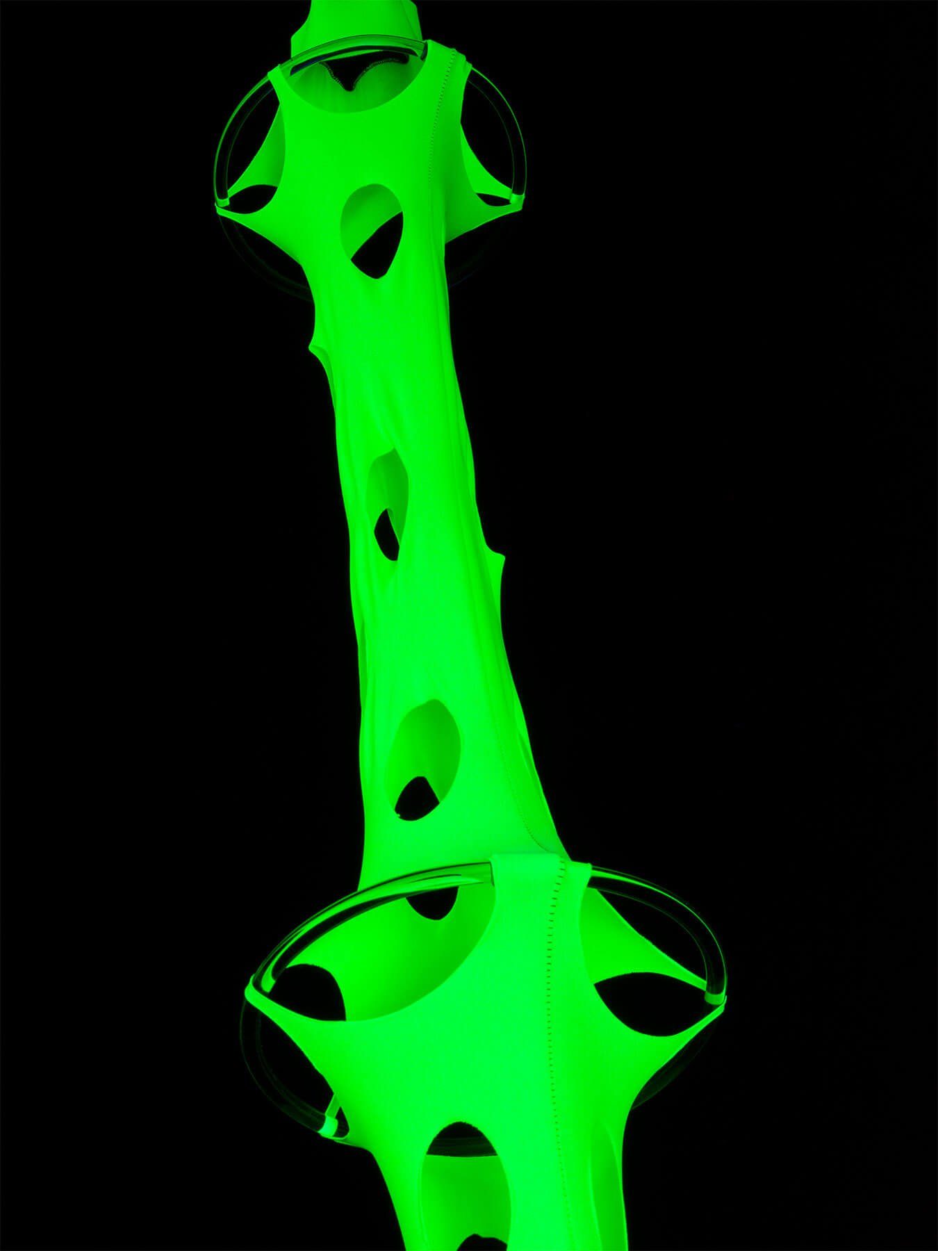 PSYWORK Wanddekoobjekt 2,50m Schwarzlicht leuchtet "Neon 25cm, Schwarzlicht unter Objekt Deko Psy UV-aktiv, Tentakel Gelb", Ø