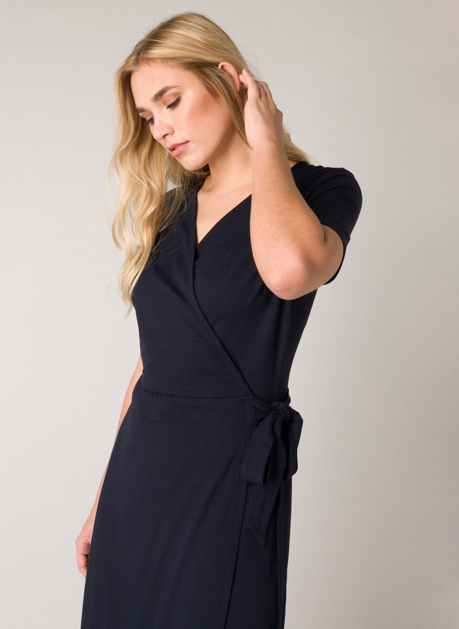 Base Level Wickelkleid Yvie In bequemer, elastischer Qualität