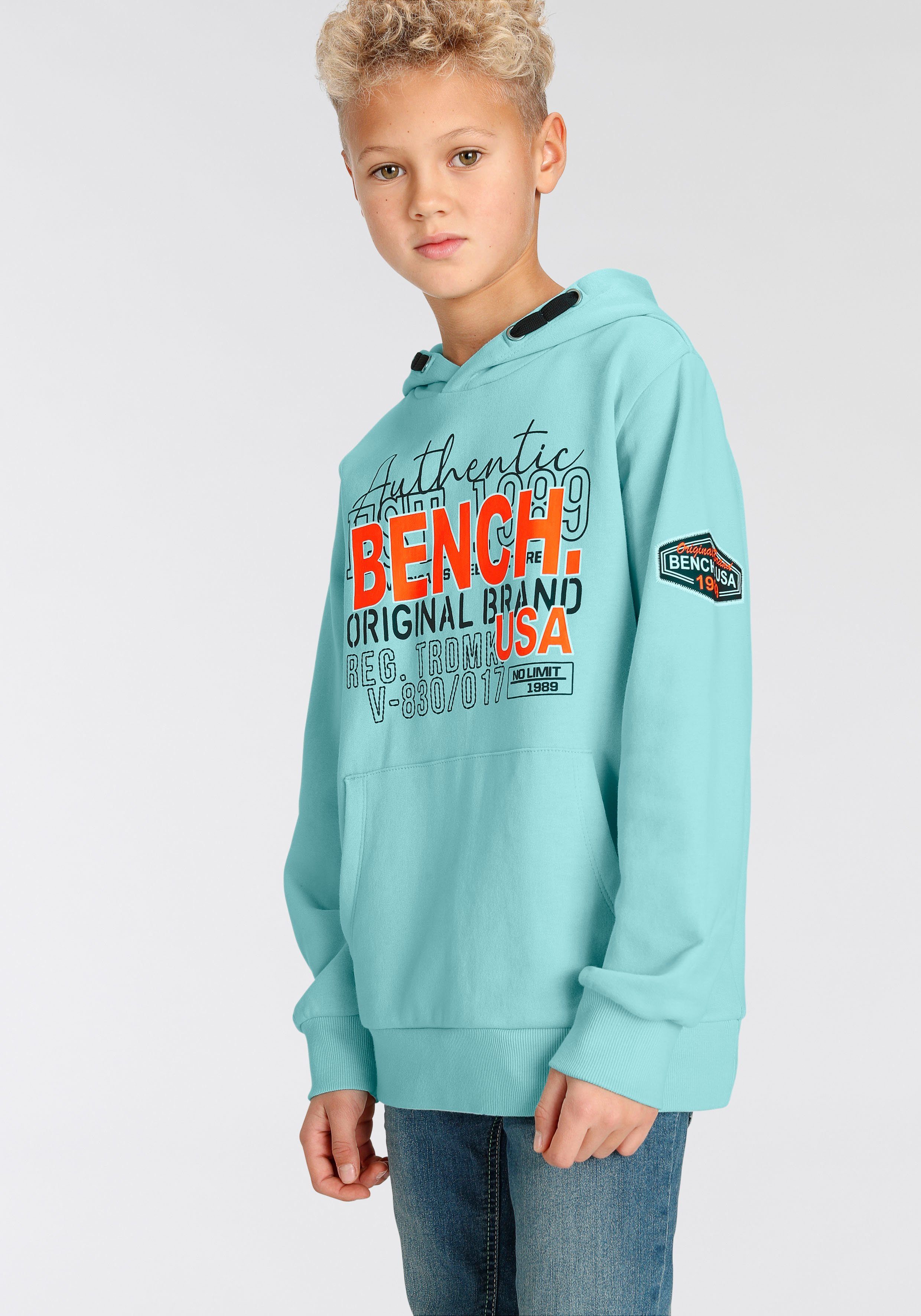 Bench. Kapuzensweatshirt