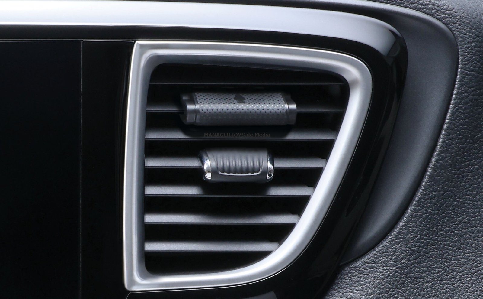 Wunder-Baum Duftstäbchen Black Ice VENT WRAP Lüftungsgitter Duft Clips WUNDERBAUM 4er Set