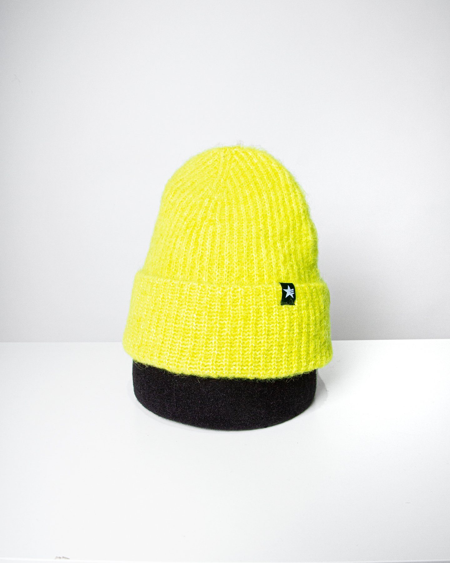 Esperando Strickmütze Kaelyn Beanie Gelb