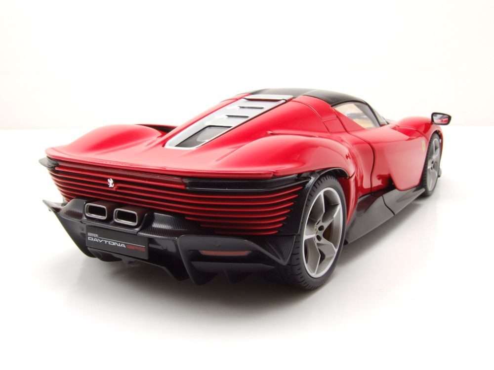 Bburago Modellauto Ferrari Daytona SP3 rot, Maßstab 1:18