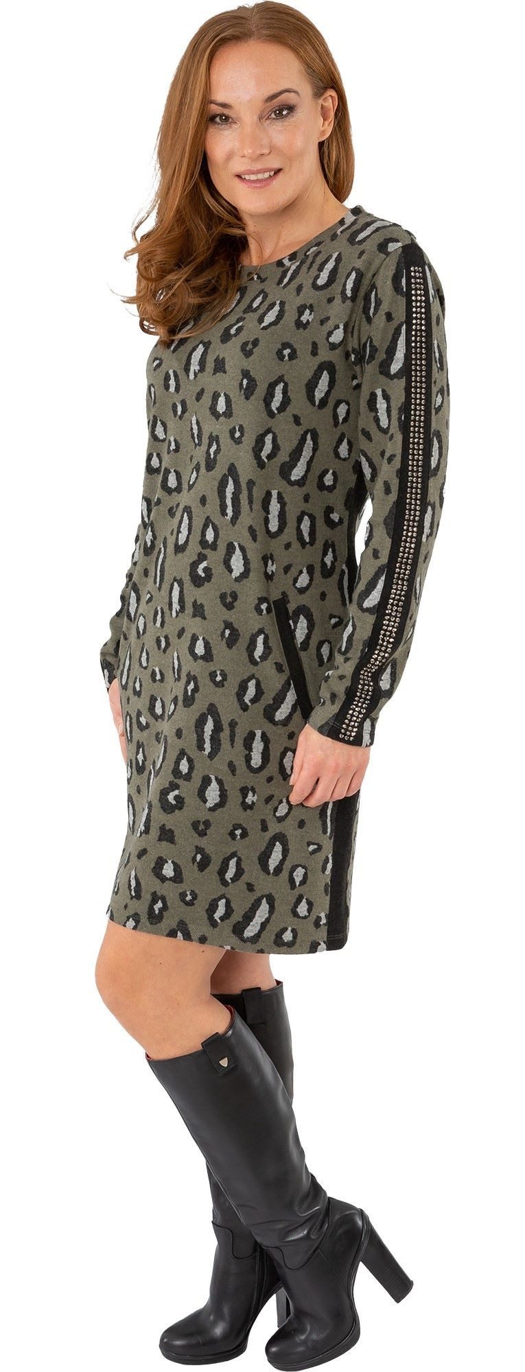 Estefania for woman Etuikleid 196-5600, im Animal Look und Nieten Eingrifftaschen