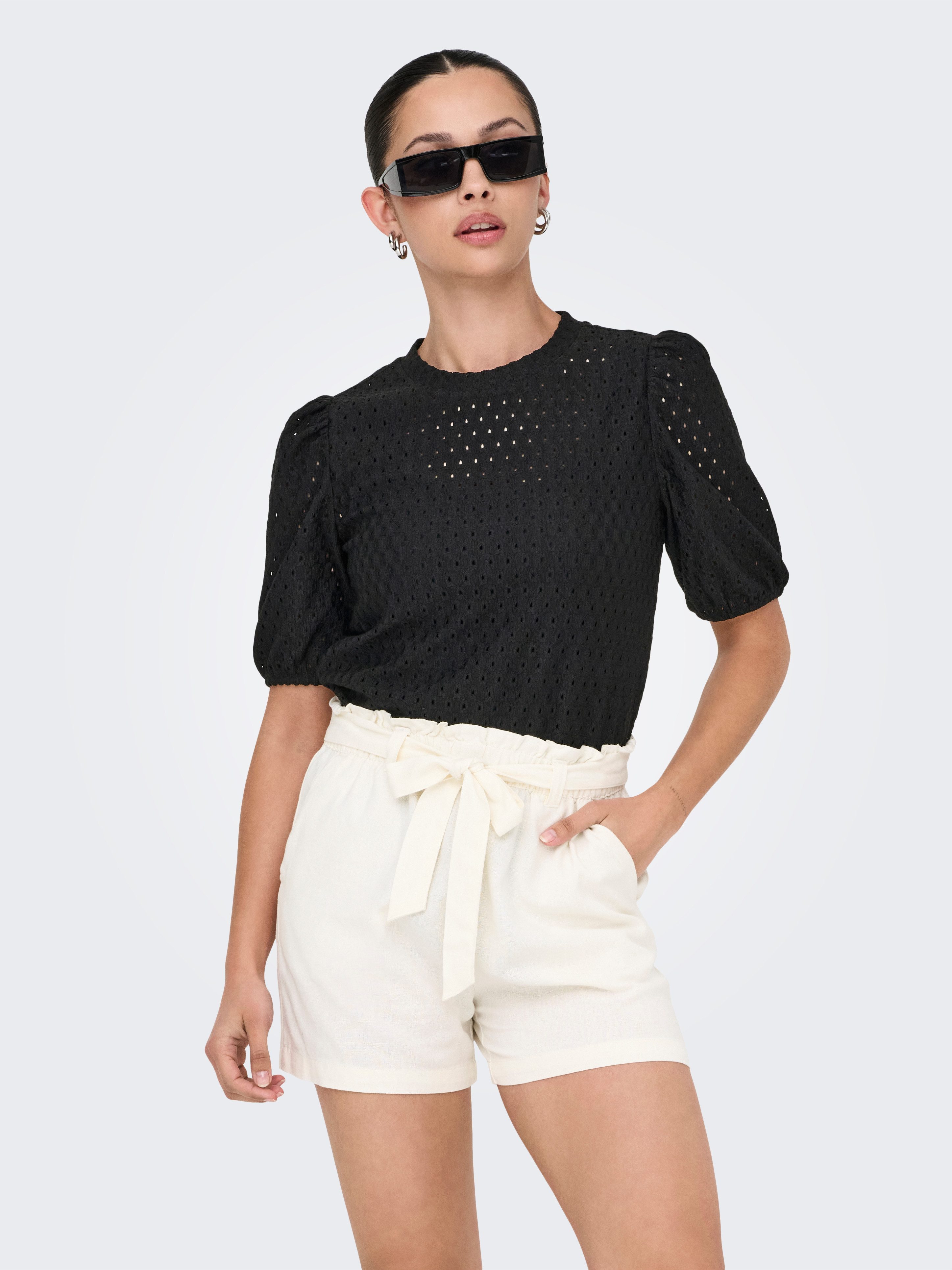 ONLY Kurzarmshirt ONLELISA S/S O-NECK TOP günstig online kaufen