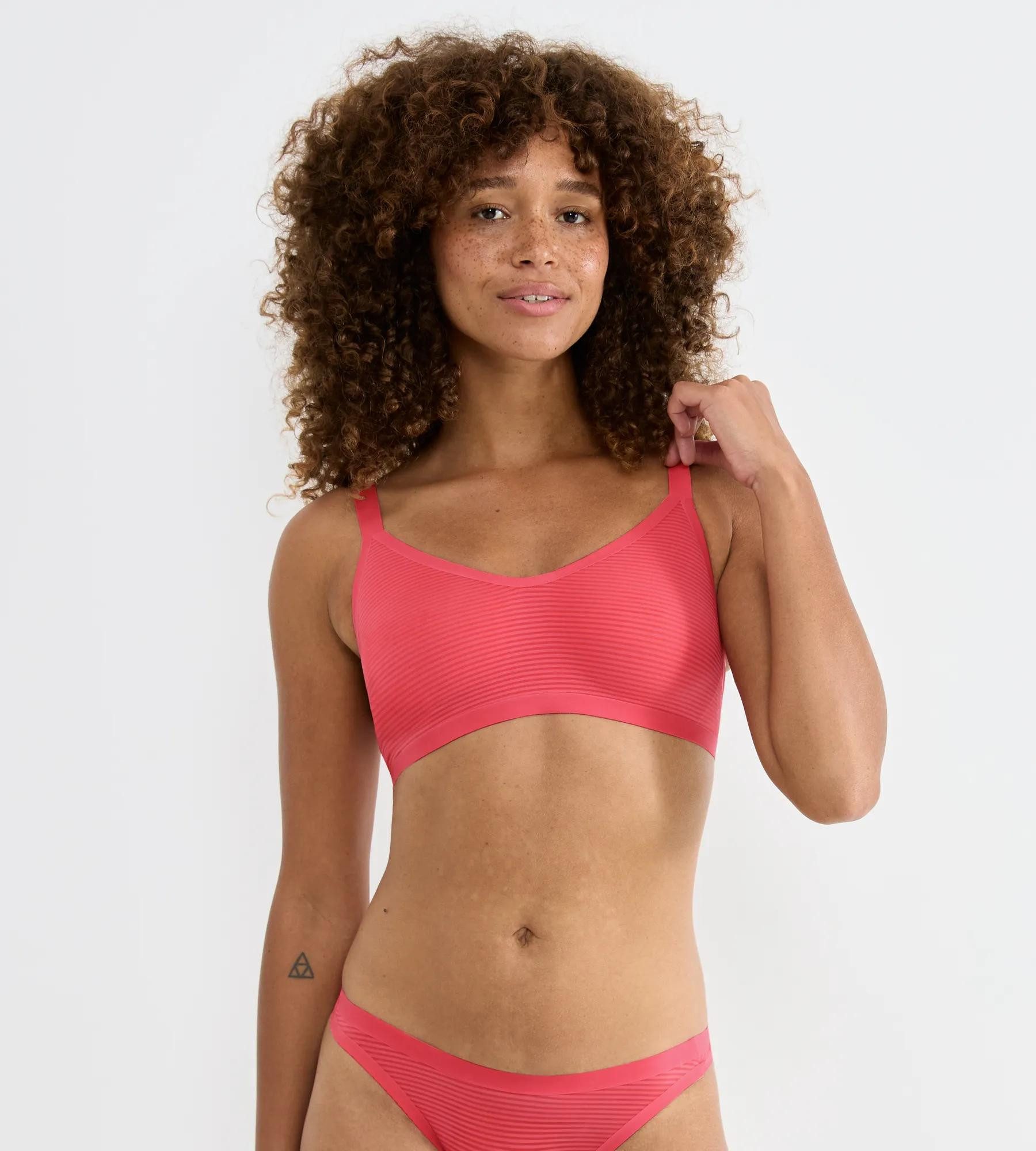 Sloggi Bralette ZERO Feel Air atmungskativ, semi-transparenter Look, doppellagig ohne Pads