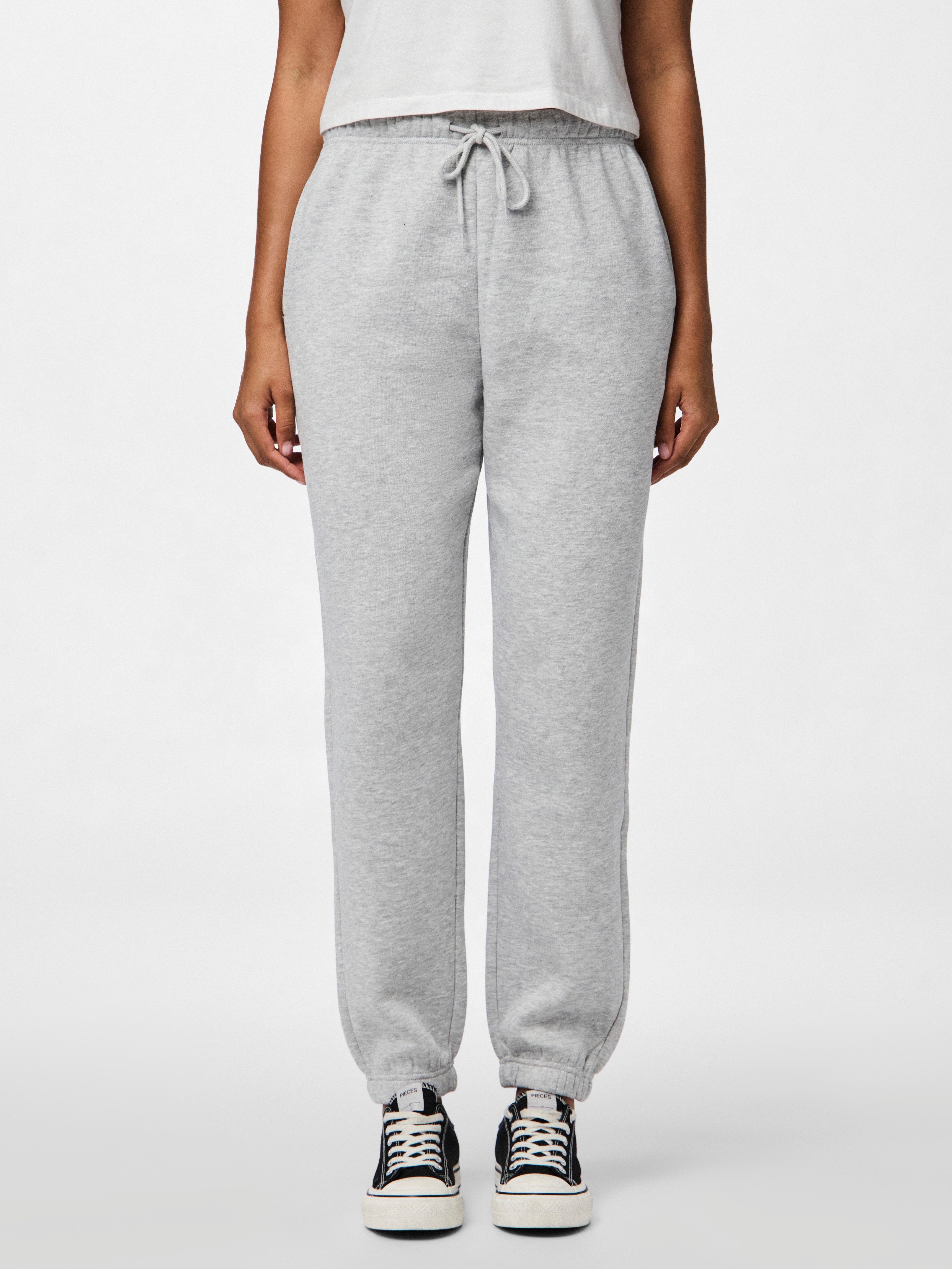 pieces Jogginghose PCCHILLI HW SWEAT PANTS NOOS BC günstig online kaufen