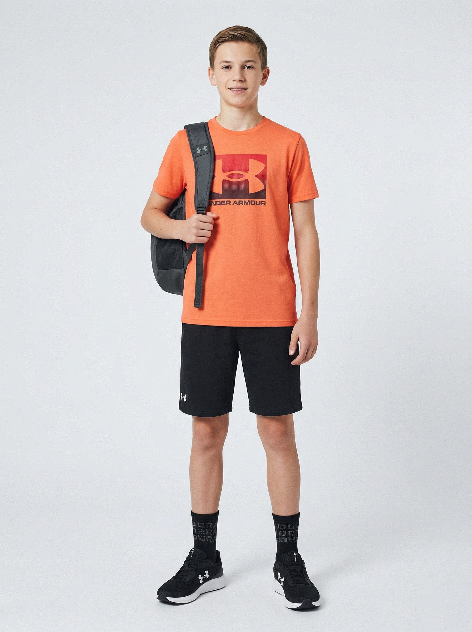 Zum Outfit 8