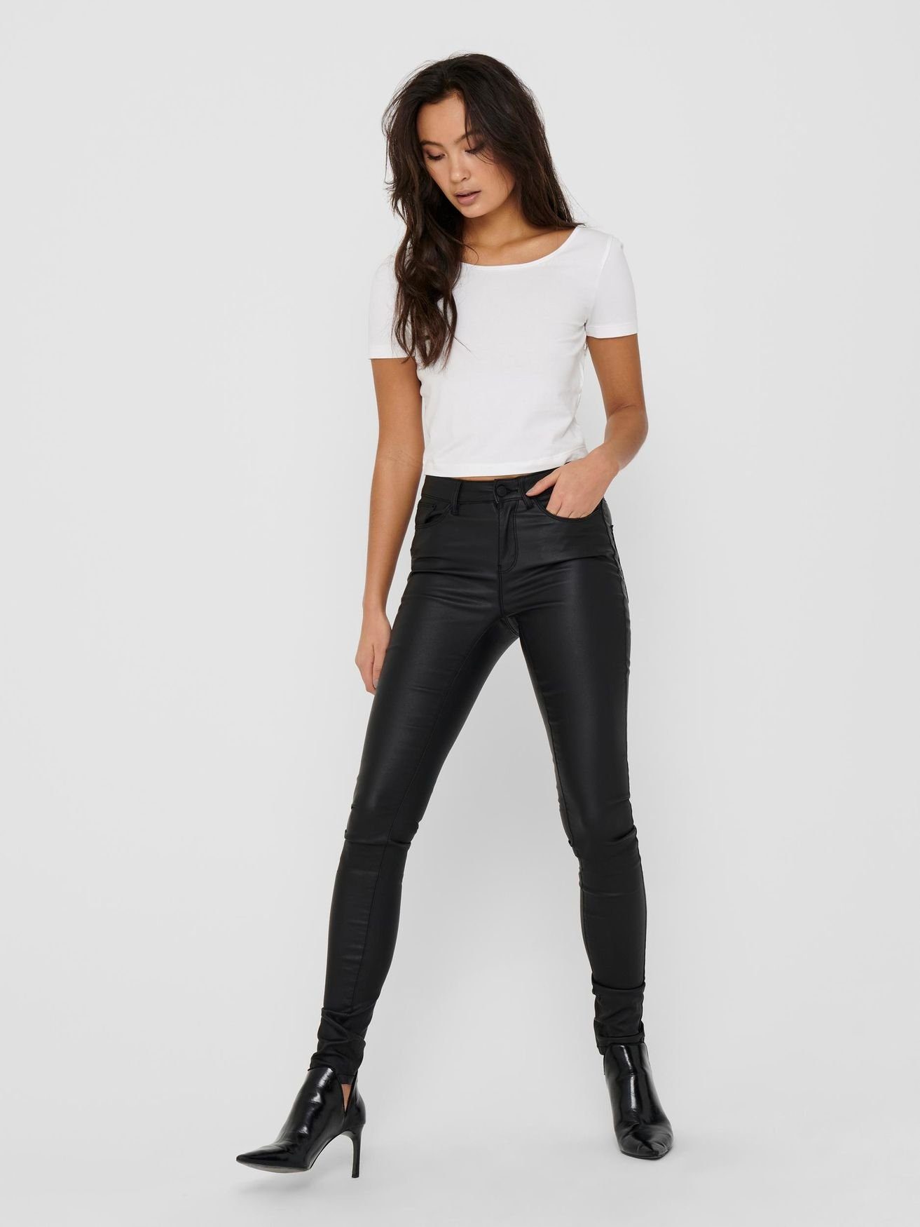 ONLY Lederimitathose ONLANNE K MID WAIST COATED PNT NOOS günstig online kaufen