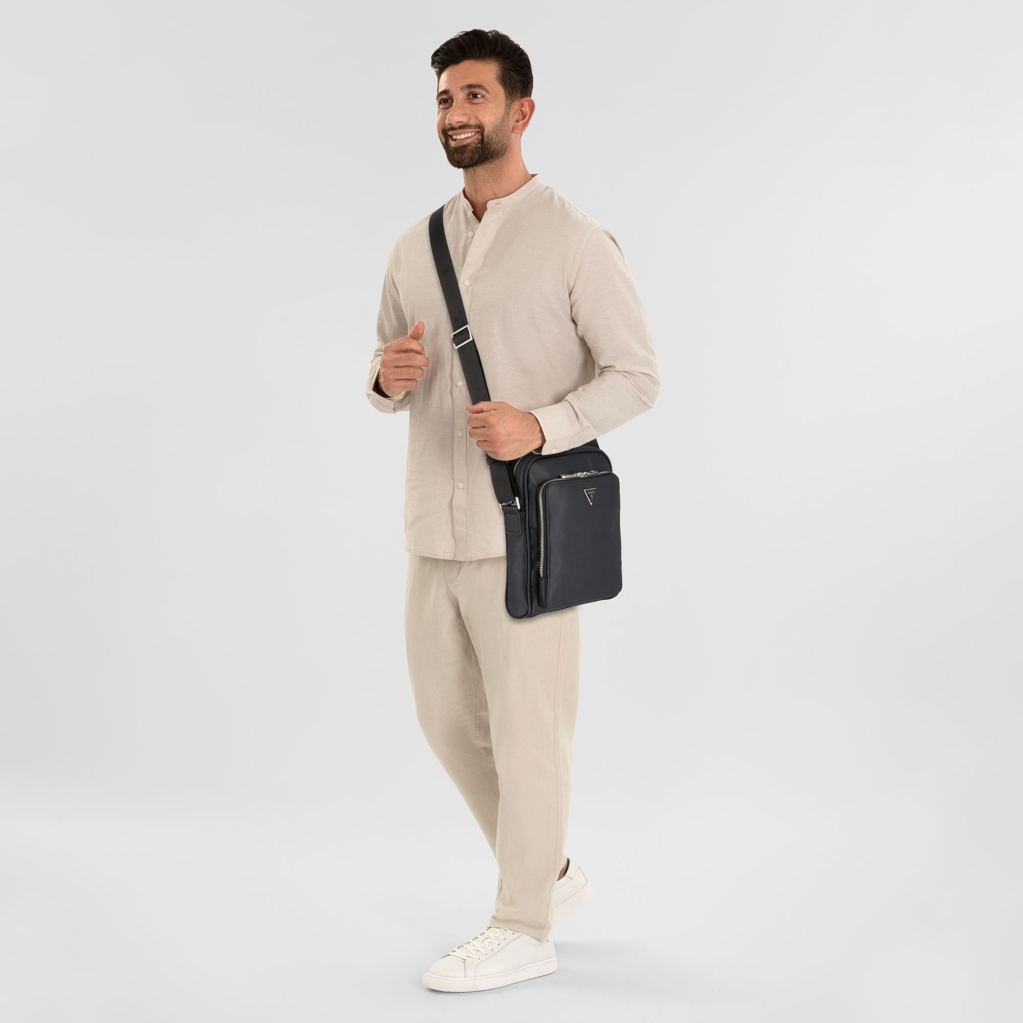 Guess Umhängetasche Milano, Polyurethan günstig online kaufen