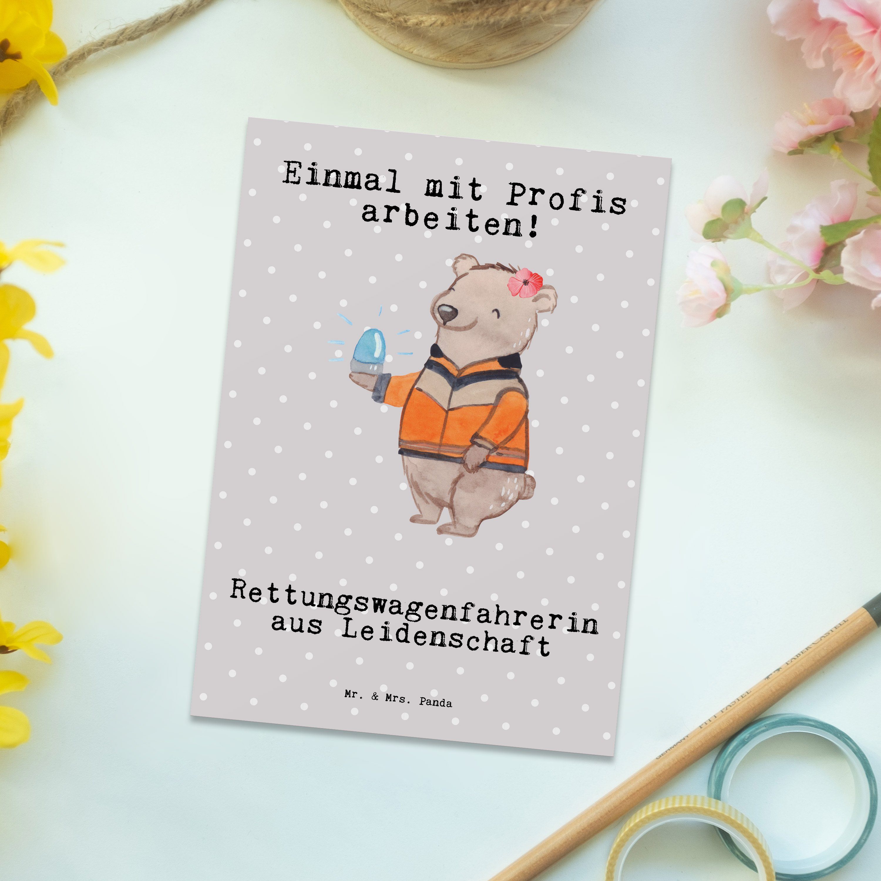 Rettungswagenfahrerin Panda - - Mr. Pastell Postkarte aus Leidenschaft Mrs. Grau Ein Geschenk, &