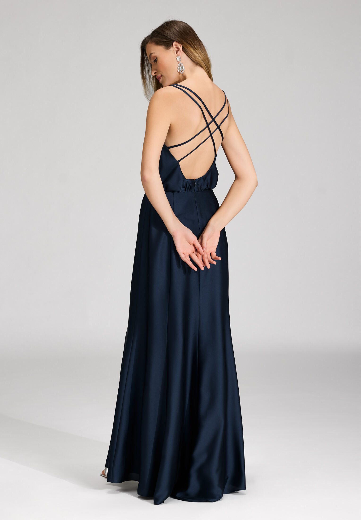 SWING Abendkleid Taillierter Schnitt mit fließendem Rockteil günstig online kaufen