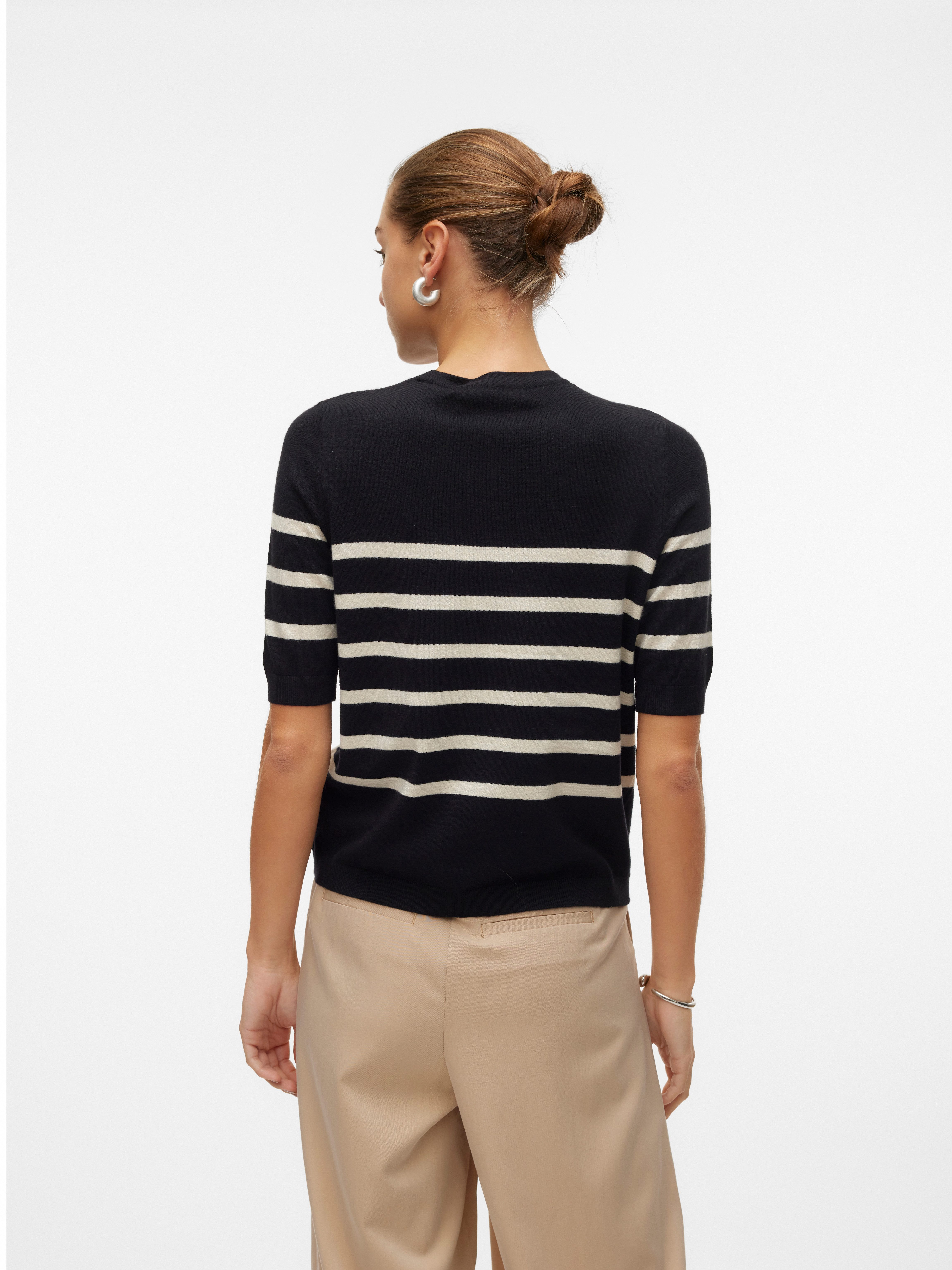 Vero Moda Kurzarmpullover VMSABA PLAIN, Feinstrickpullover (Damenpullover, Rundhalsausschnitt, Kurzarm, Sommerpulli) im Regular Fit aus pflegeleichtem Materialmix mit Viskose
