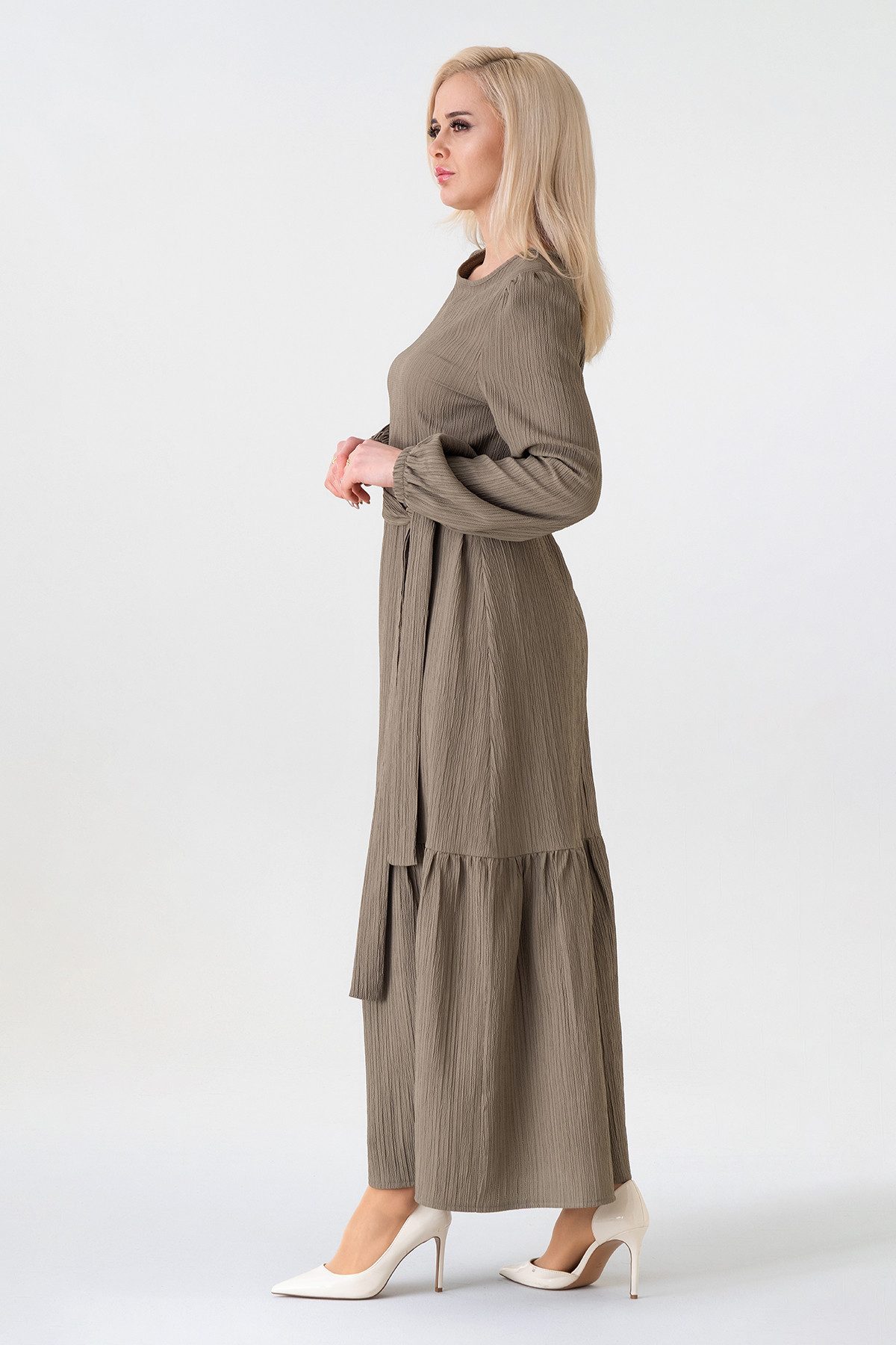 fashionshowcase Maxikleid Damen Crinkle Kleid mit Gürtel, Ballonärmel, 140 cm, Gr. 36–46 Mit Bindegürtel in Taille und dezentem Volant am Saum